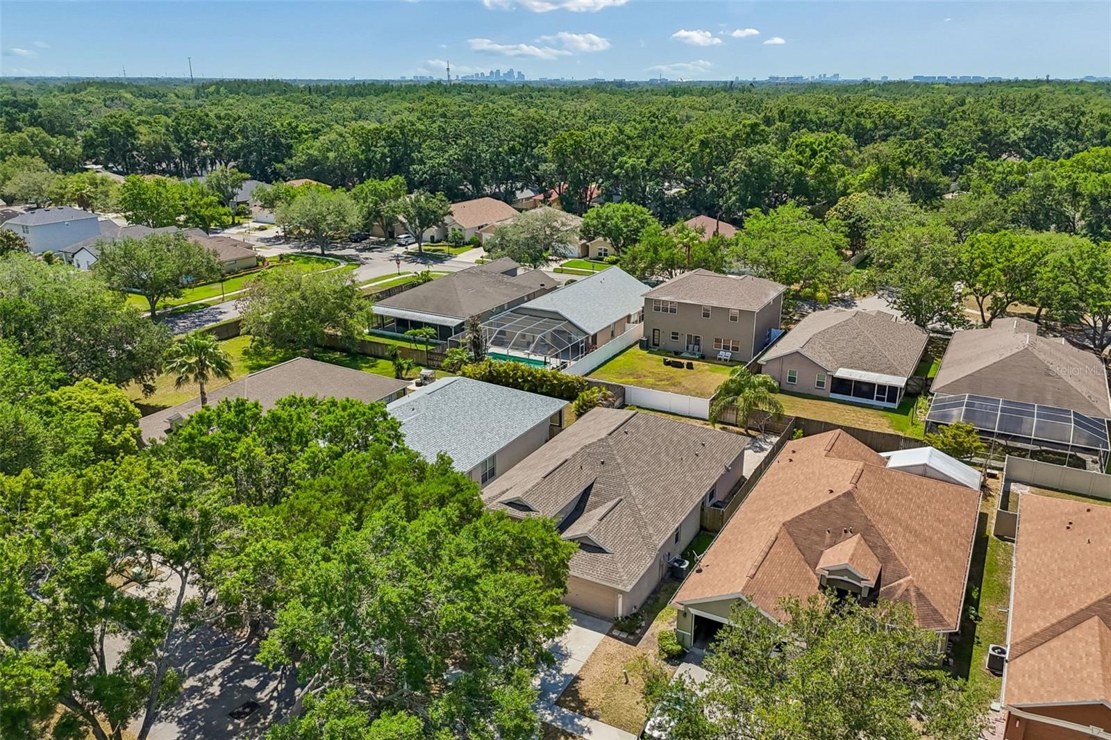 Listing photo id 89 for 4789 Whispering Wind Avenue