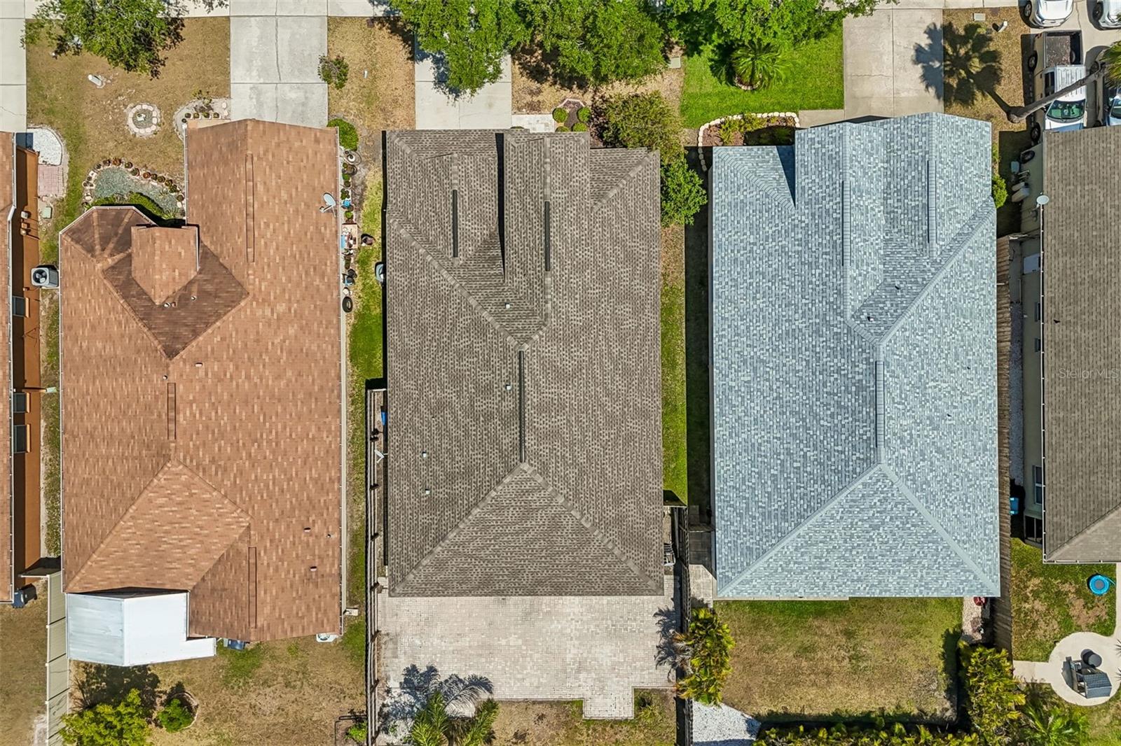 Listing photo id 95 for 4789 Whispering Wind Avenue