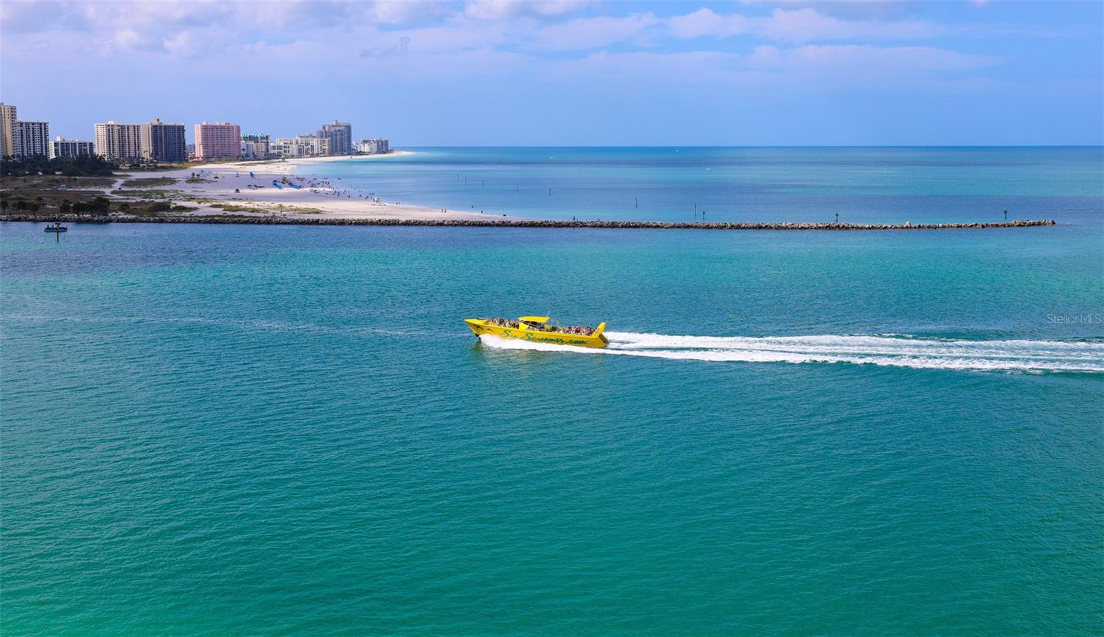 Image 2 of 29 For 440 Gulfview Boulevard 1105