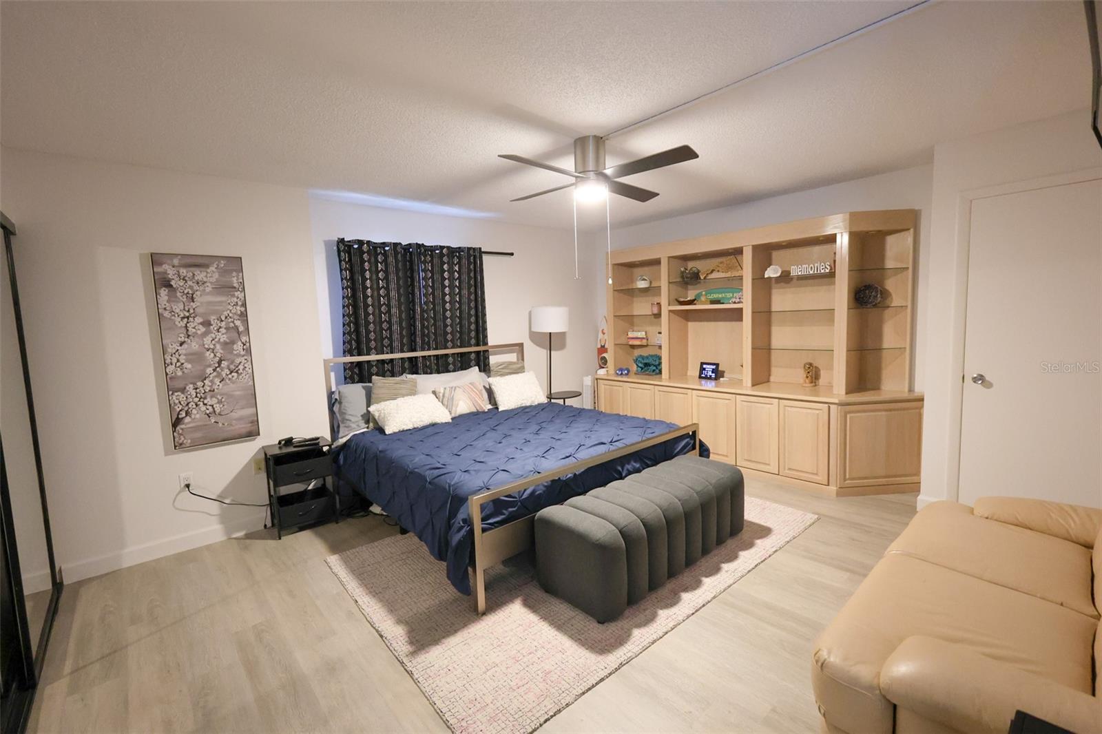 Image 26 of 29 For 440 Gulfview Boulevard 1105