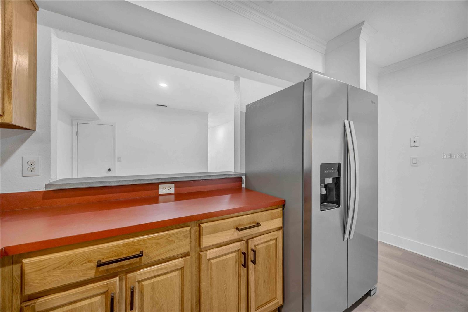 Image 28 of 65 For 727 Kensington Lake Circle