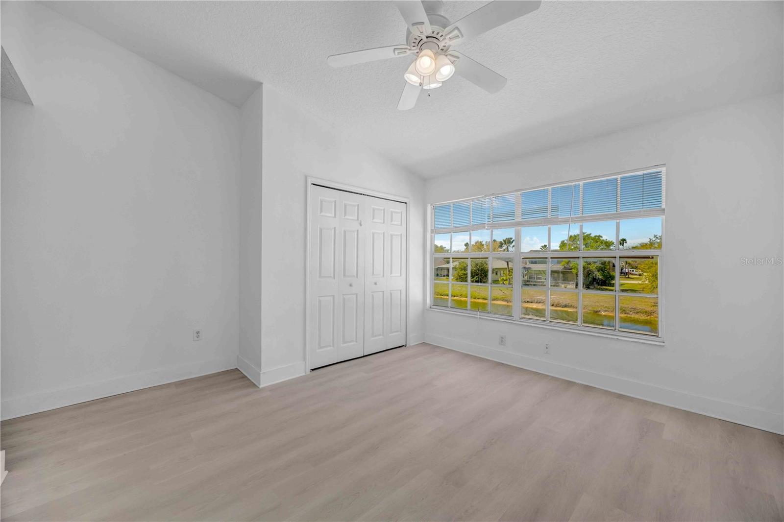 Image 46 of 65 For 727 Kensington Lake Circle