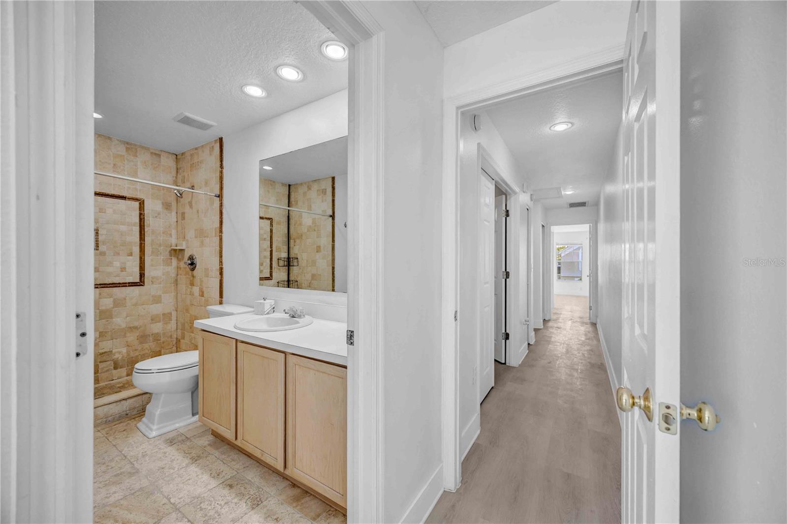 Image 49 of 65 For 727 Kensington Lake Circle