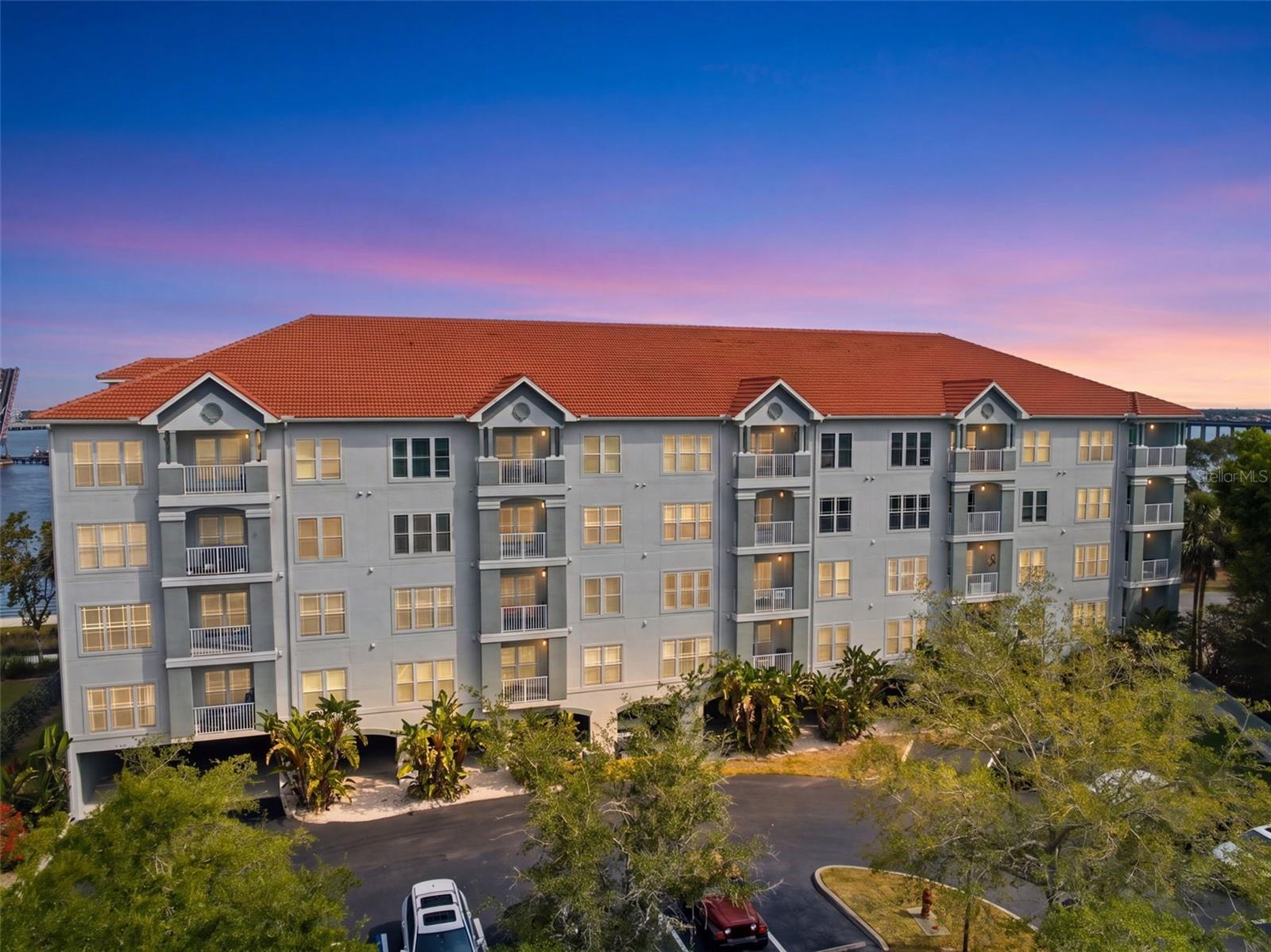 Details for 210 3rd Street W 8305, BRADENTON, FL 34205