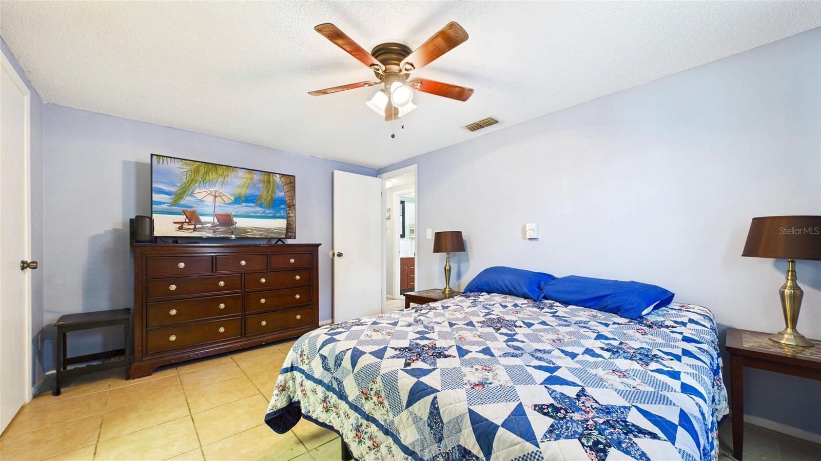 Image 27 of 49 For 8840 Carmen Lane