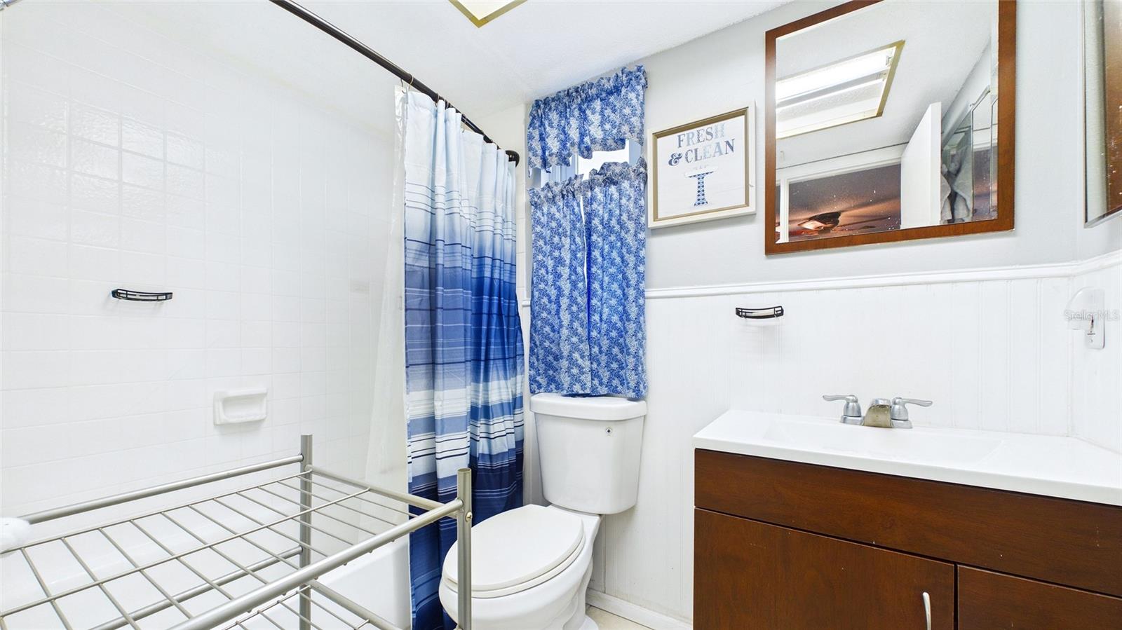 Image 28 of 49 For 8840 Carmen Lane