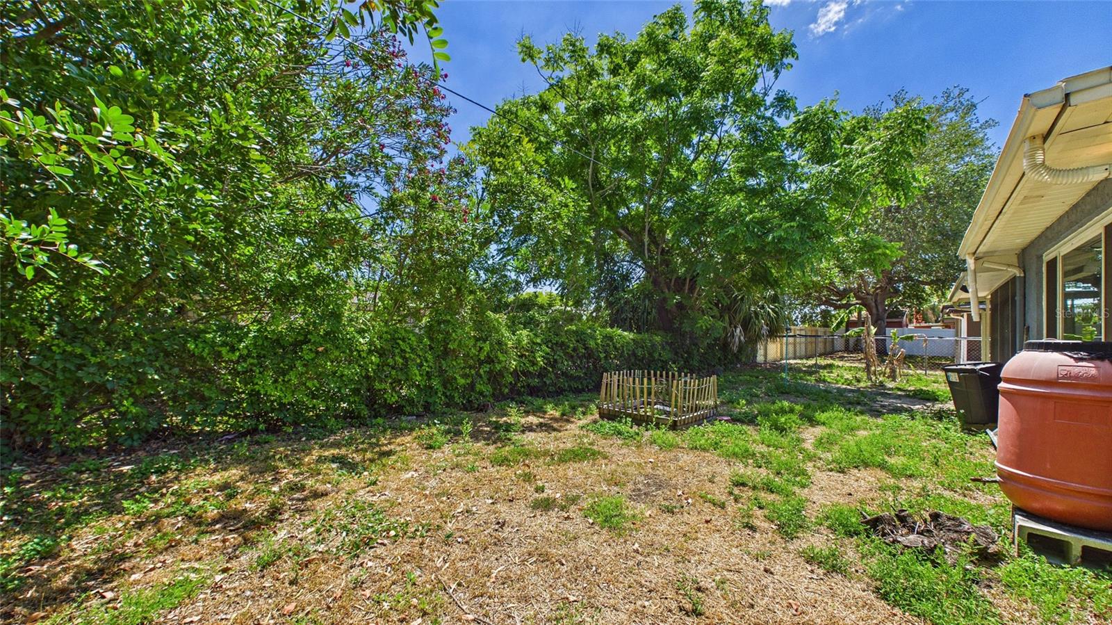 Image 41 of 49 For 8840 Carmen Lane