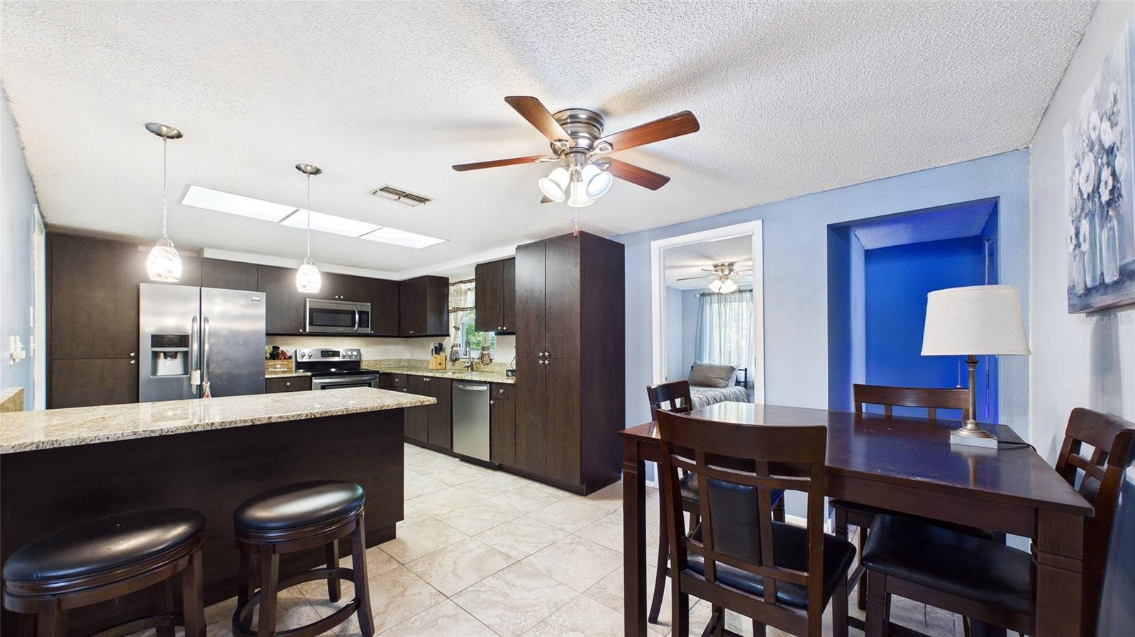 Image 9 of 49 For 8840 Carmen Lane