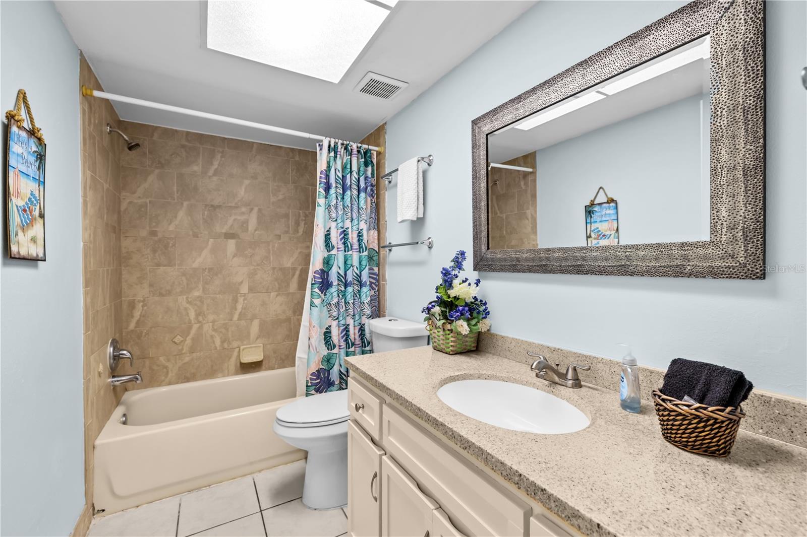 Image 18 of 50 For 9609 Brassie Court