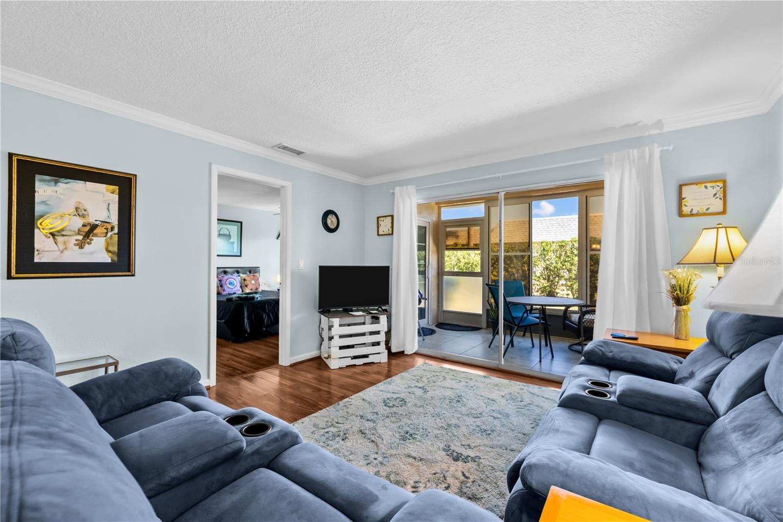 Image 21 of 50 For 9609 Brassie Court