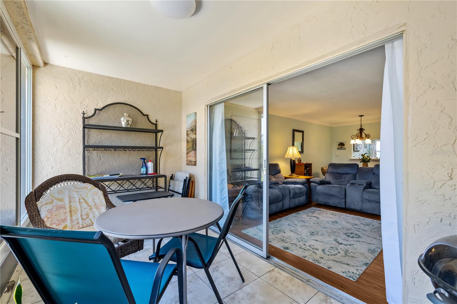 Image 30 of 50 For 9609 Brassie Court