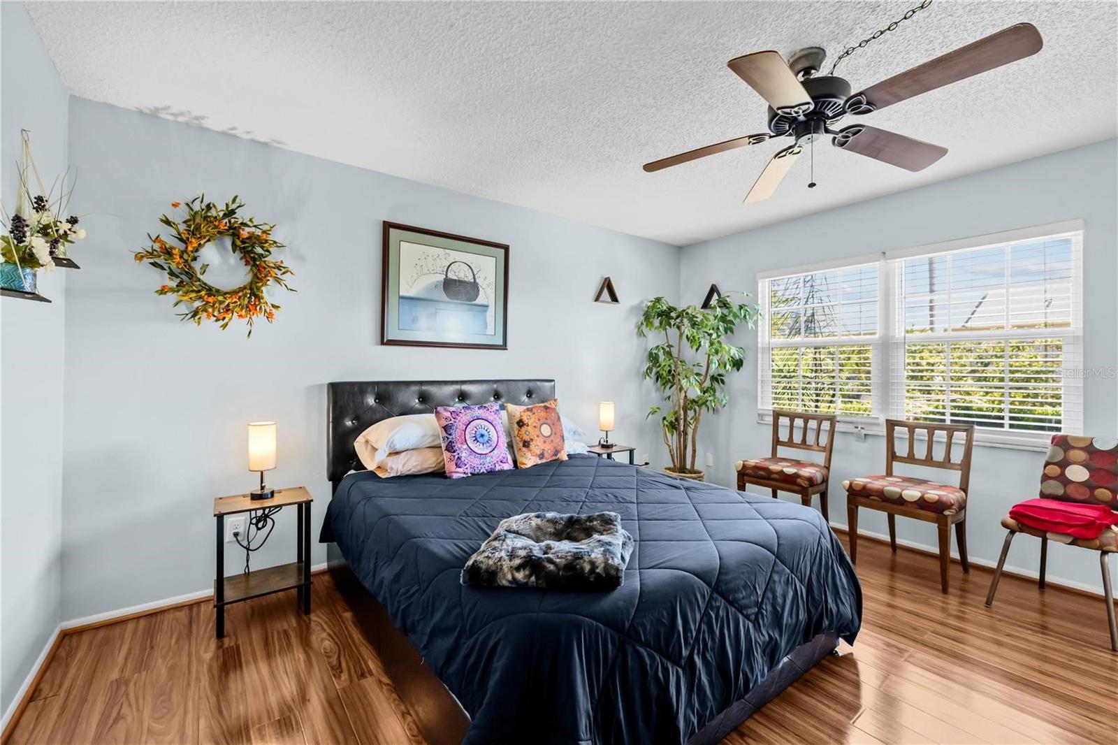 Image 5 of 50 For 9609 Brassie Court