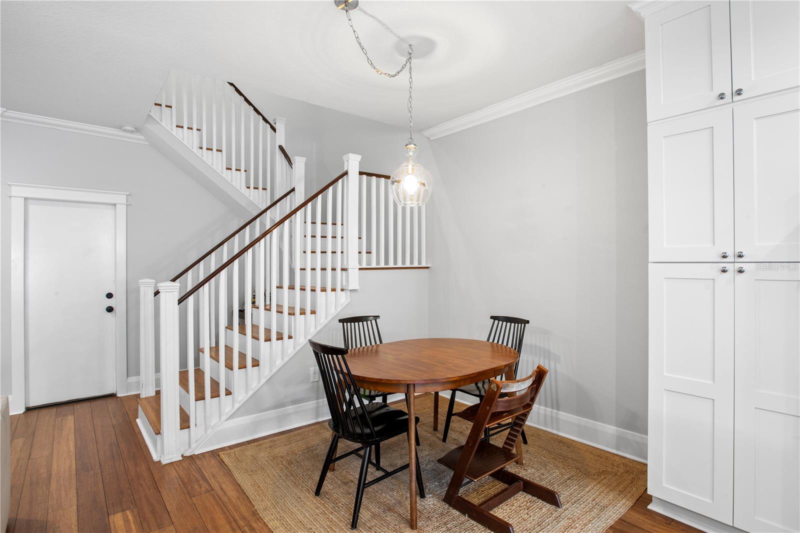 Image 11 of 31 For 117 Giddens Avenue