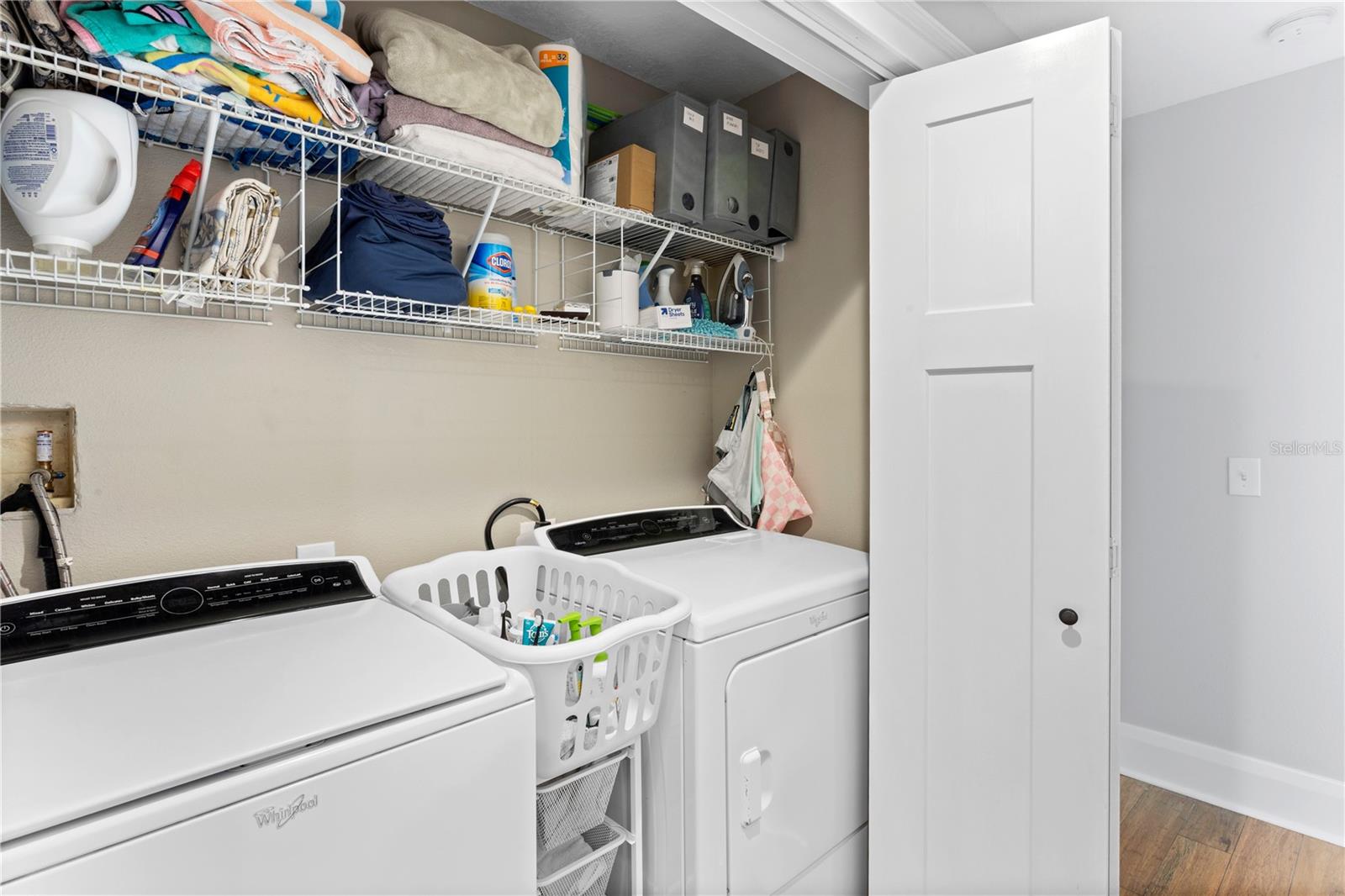 Image 26 of 31 For 117 Giddens Avenue