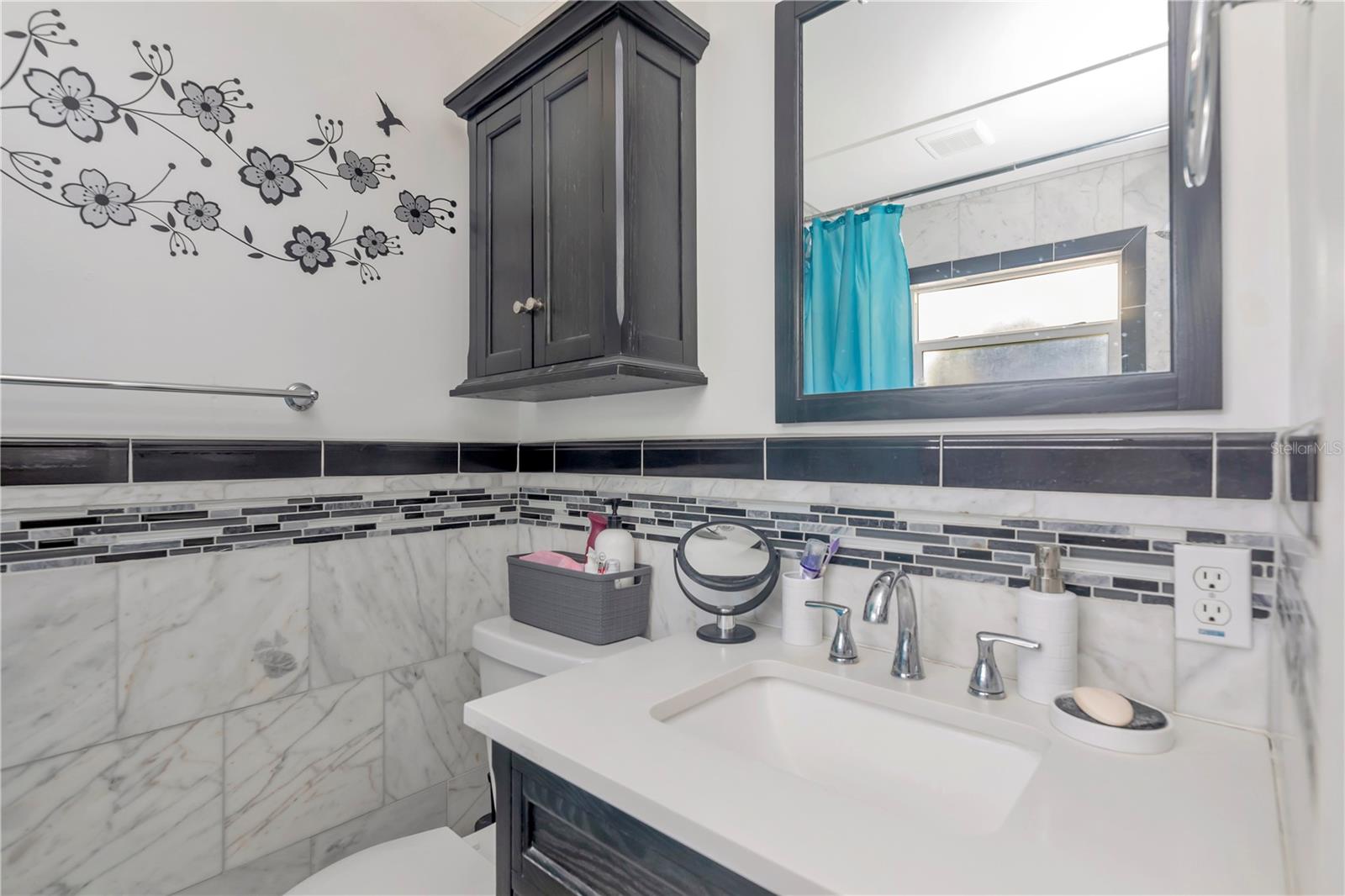 Image 13 of 28 For 13140 111th Lane