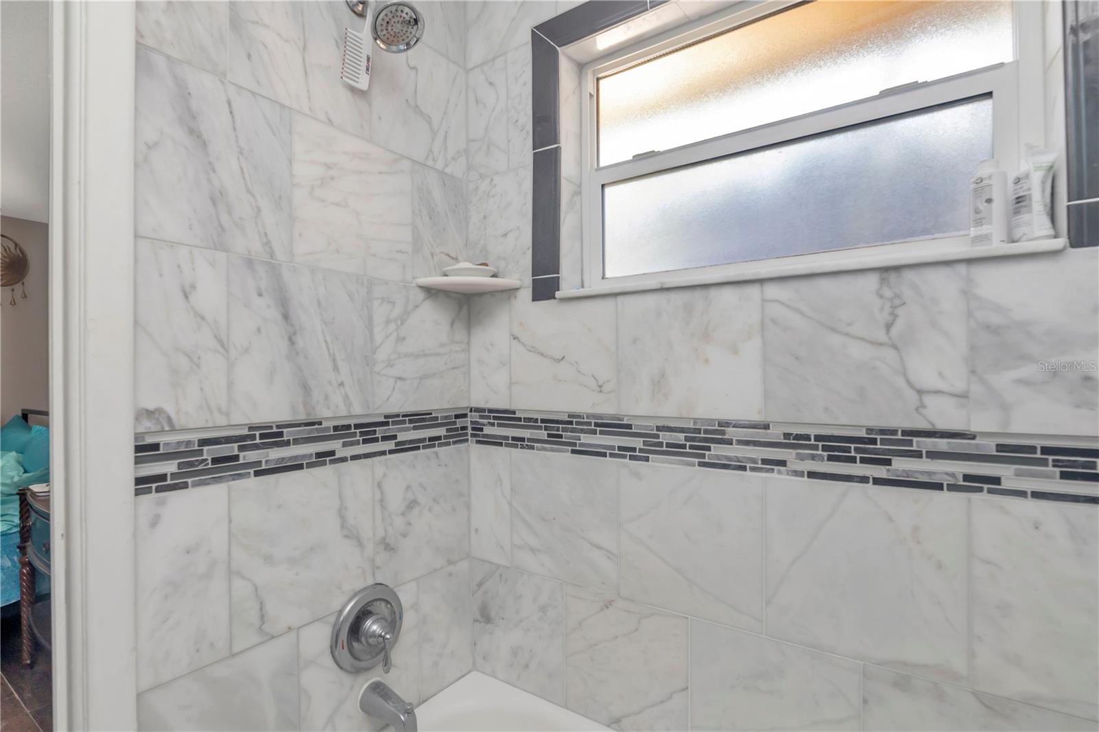 Image 14 of 28 For 13140 111th Lane