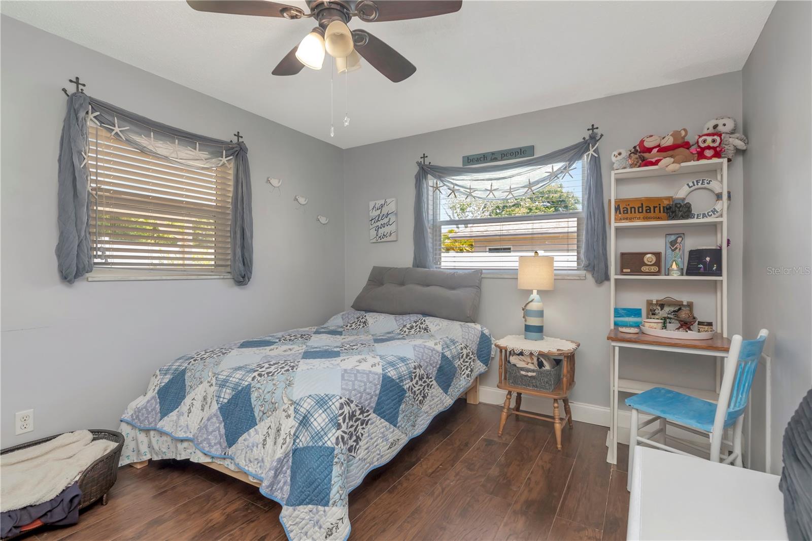 Image 15 of 28 For 13140 111th Lane