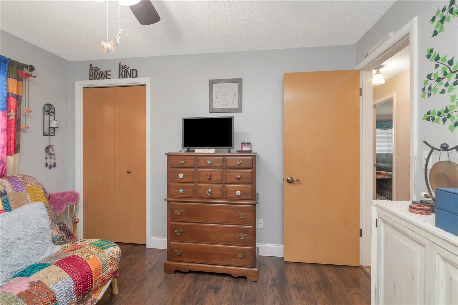 Image 18 of 28 For 13140 111th Lane