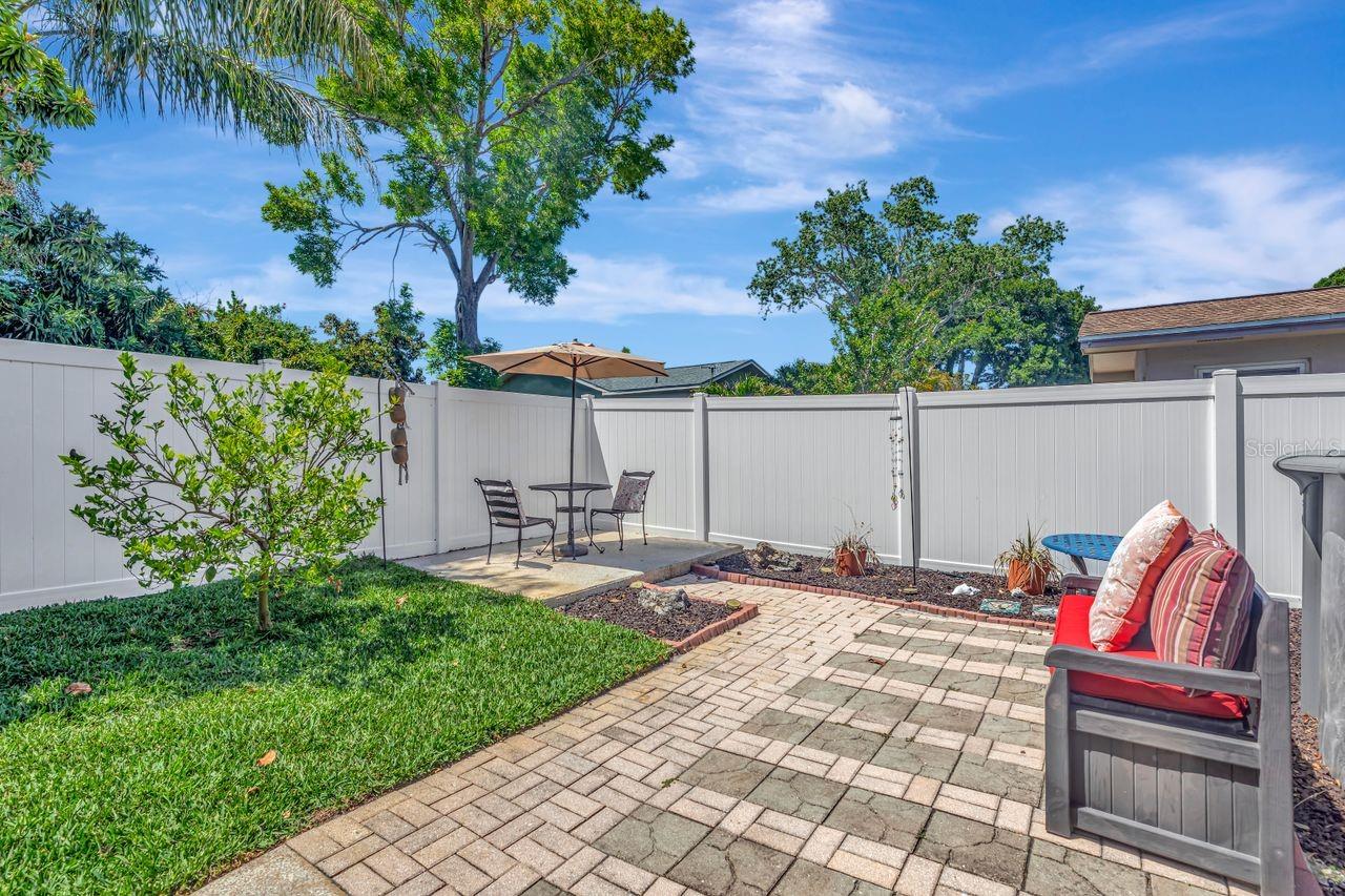 Image 25 of 28 For 13140 111th Lane