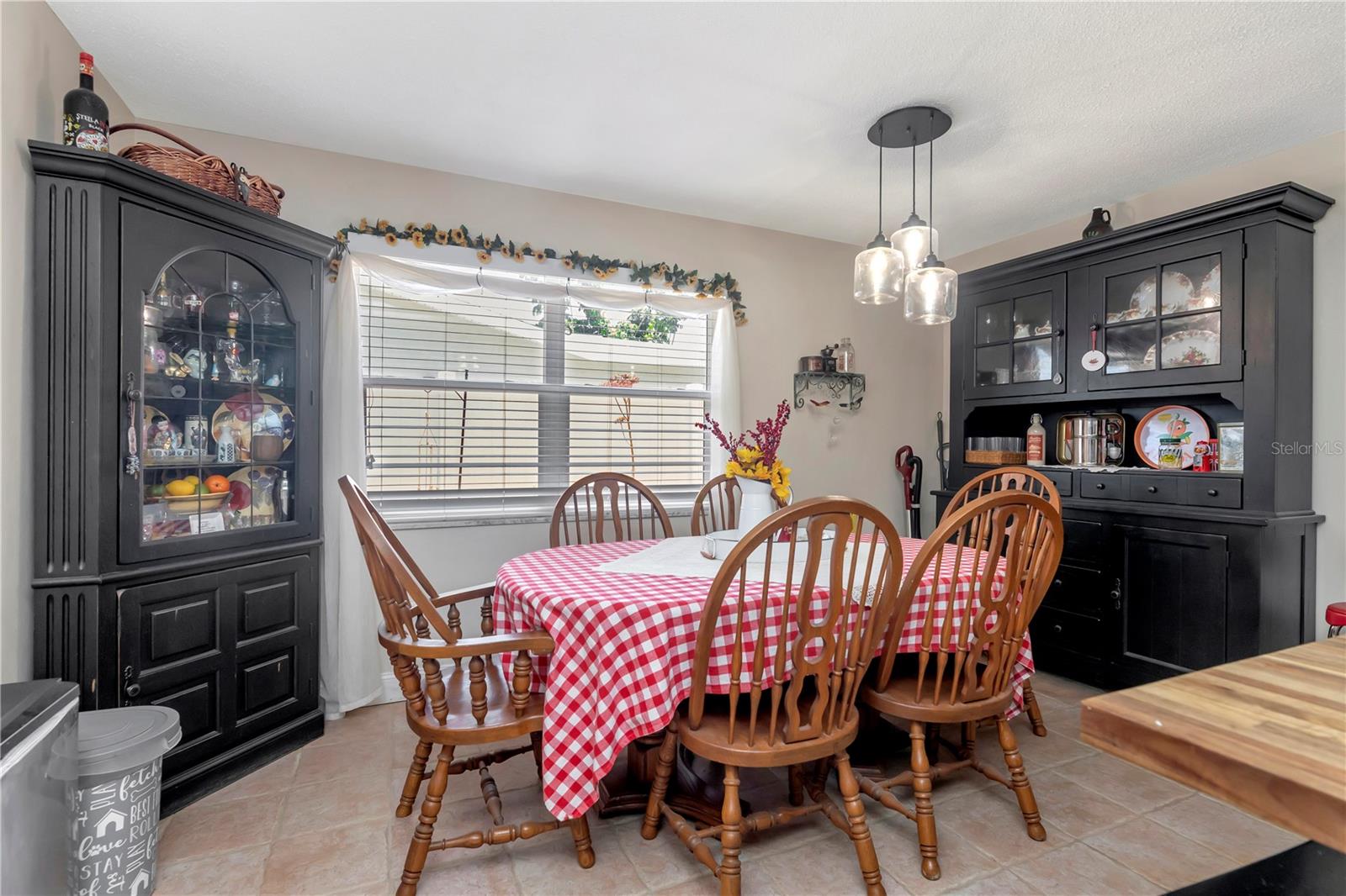 Image 6 of 28 For 13140 111th Lane