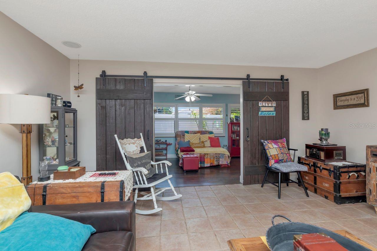 Image 9 of 28 For 13140 111th Lane