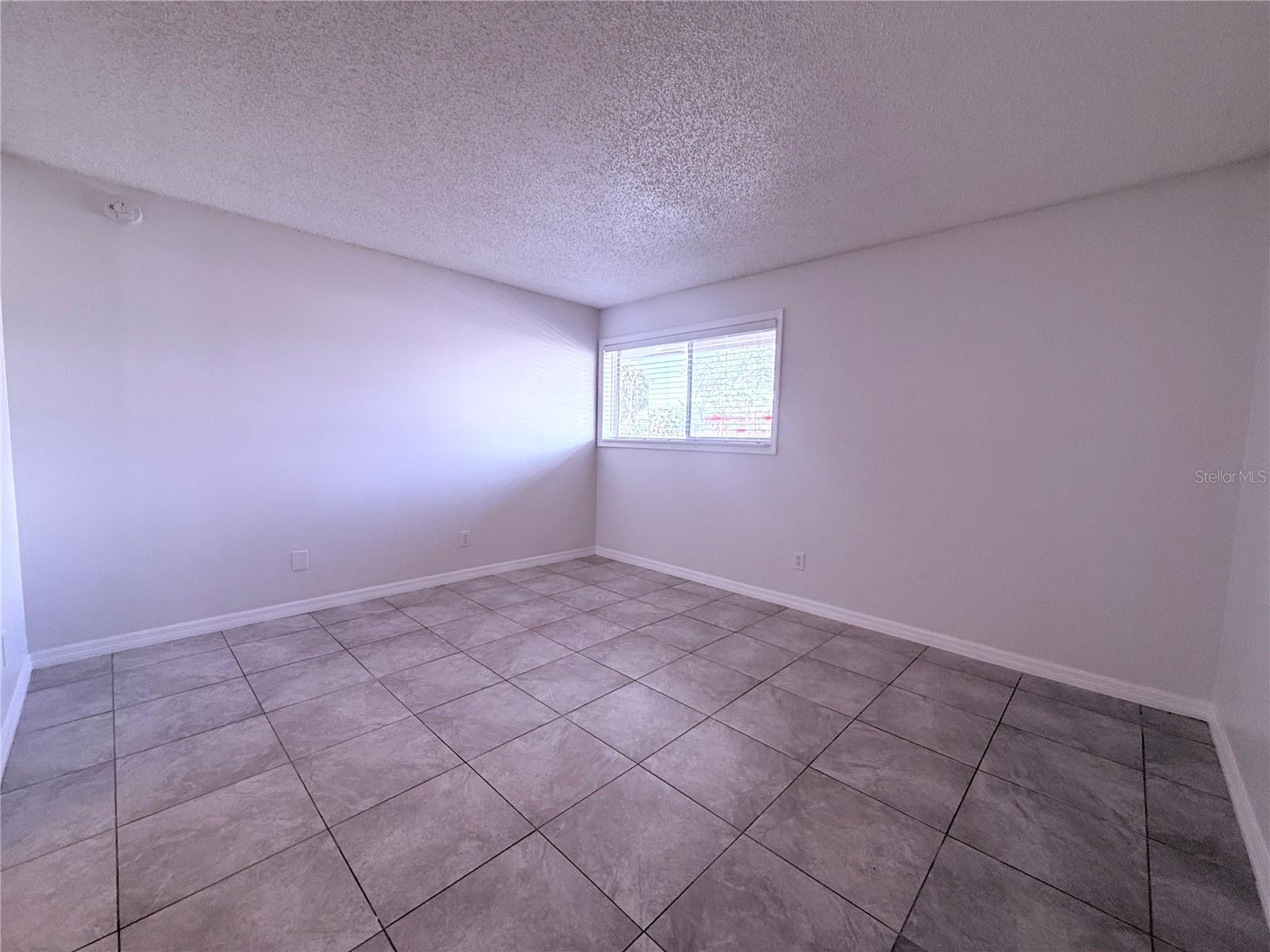 Image 12 of 29 For 6332 Newtown Cir  A4