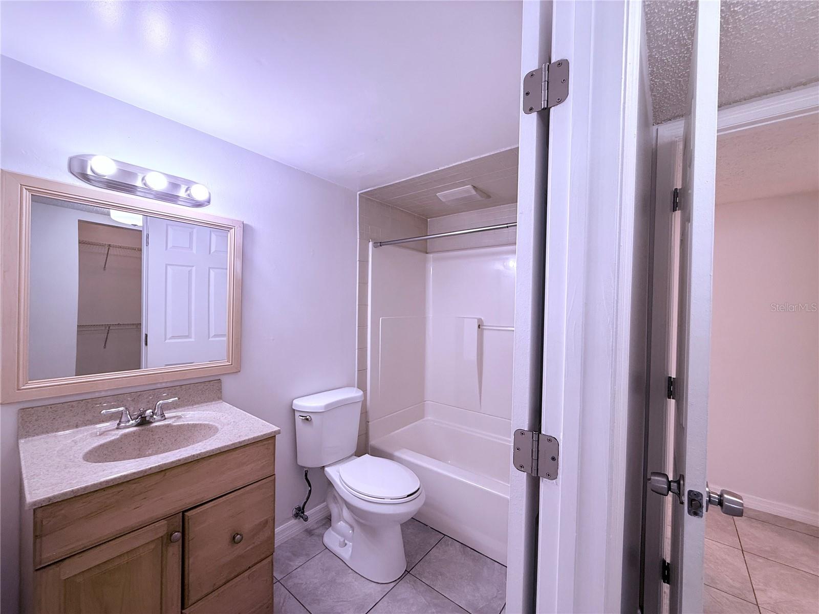 Image 14 of 29 For 6332 Newtown Cir  A4