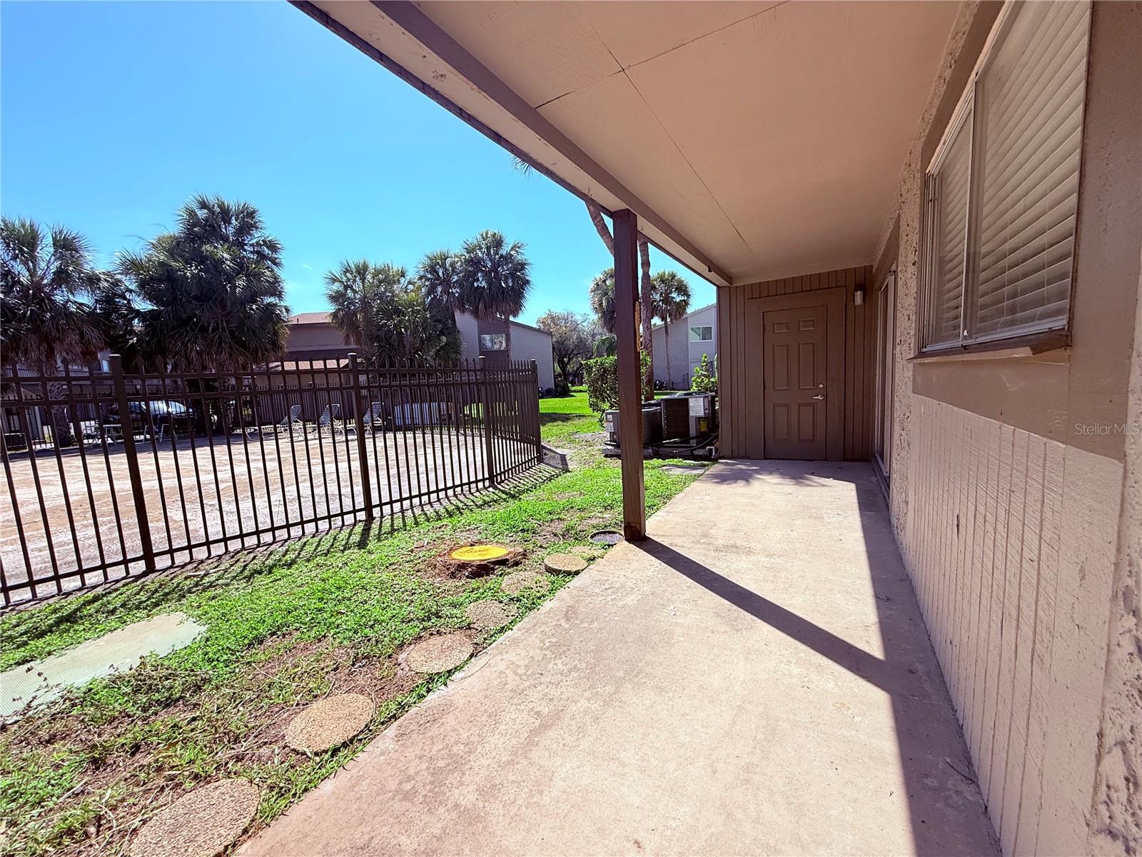 Image 24 of 29 For 6332 Newtown Cir  A4