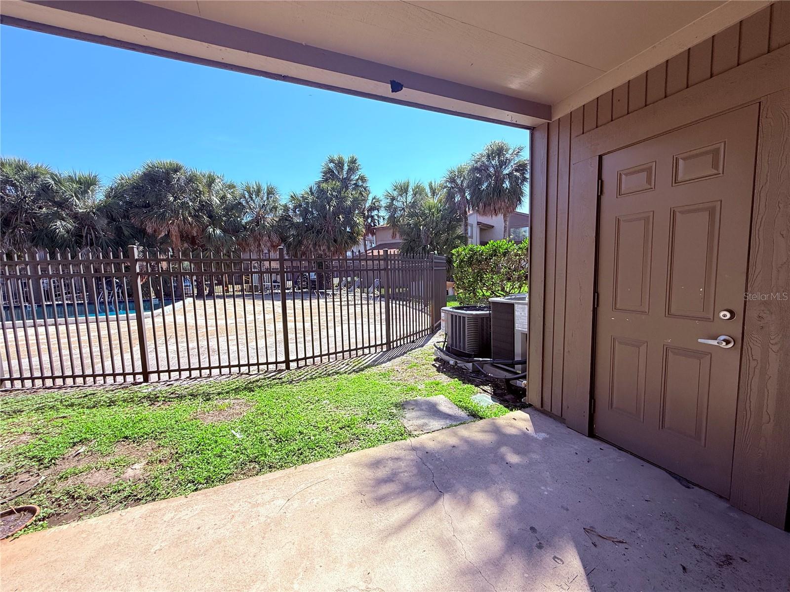 Image 25 of 29 For 6332 Newtown Cir  A4