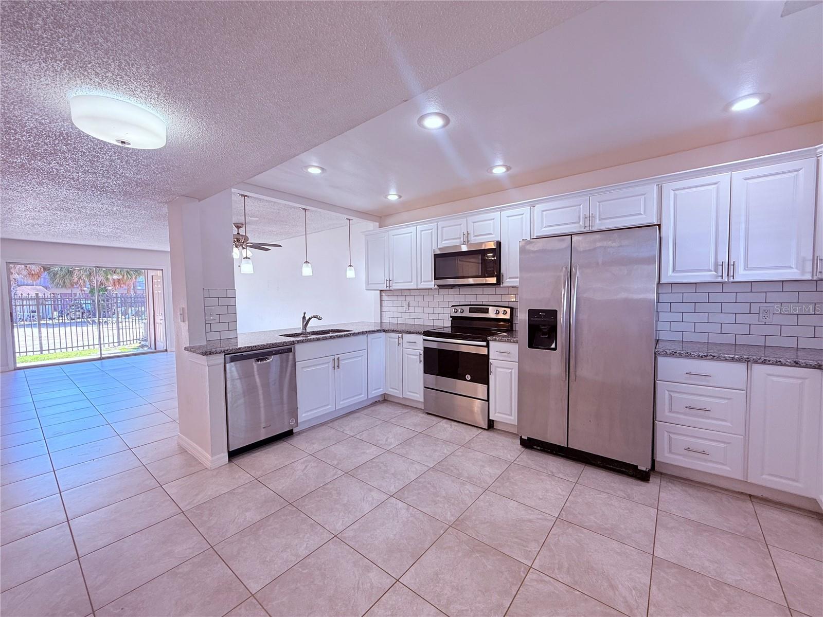 Image 4 of 29 For 6332 Newtown Cir  A4