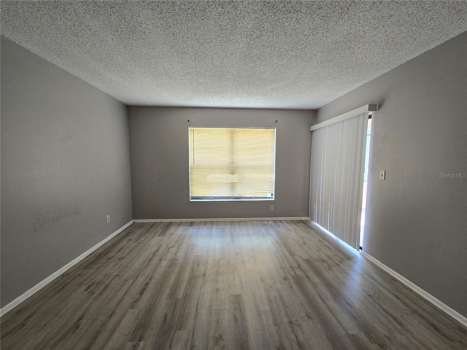 Image 14 of 23 For 7838 Niagara Avenue 305