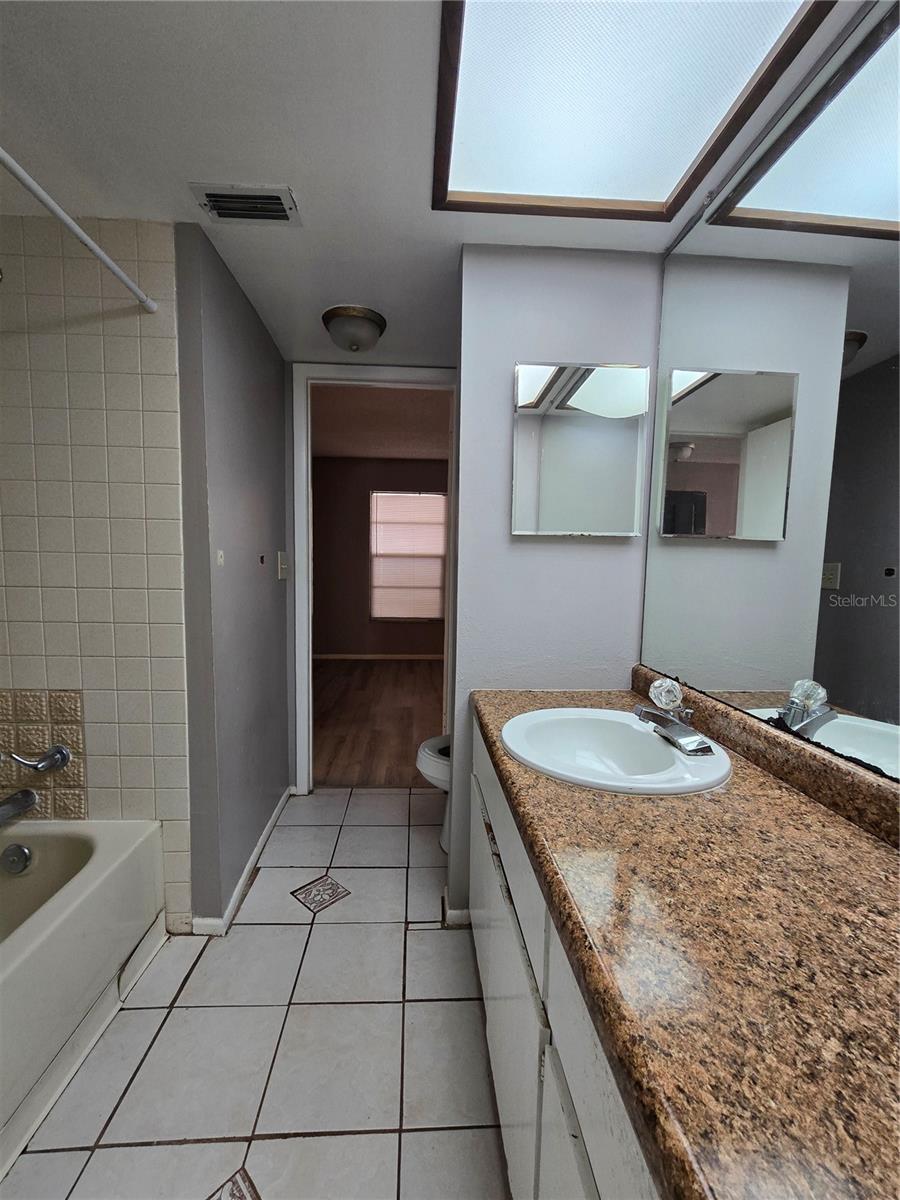 Image 16 of 23 For 7838 Niagara Avenue 305