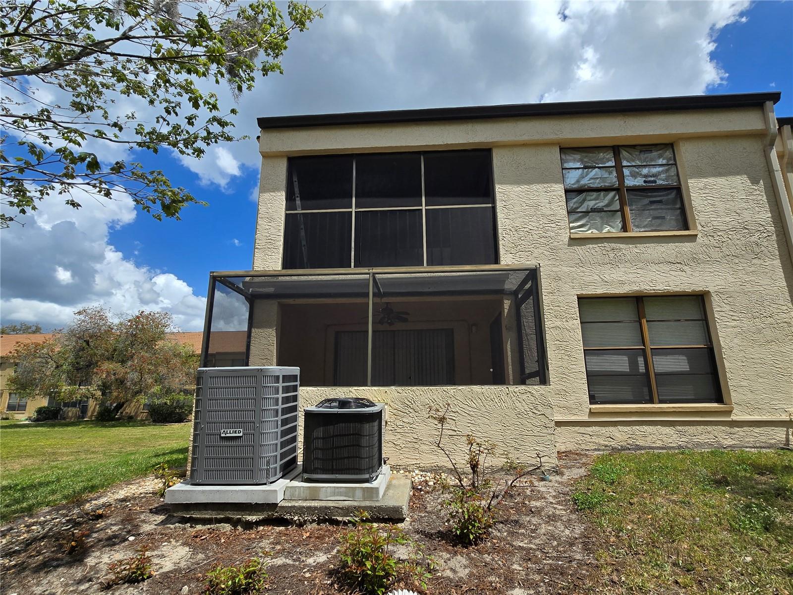 Image 19 of 23 For 7838 Niagara Avenue 305