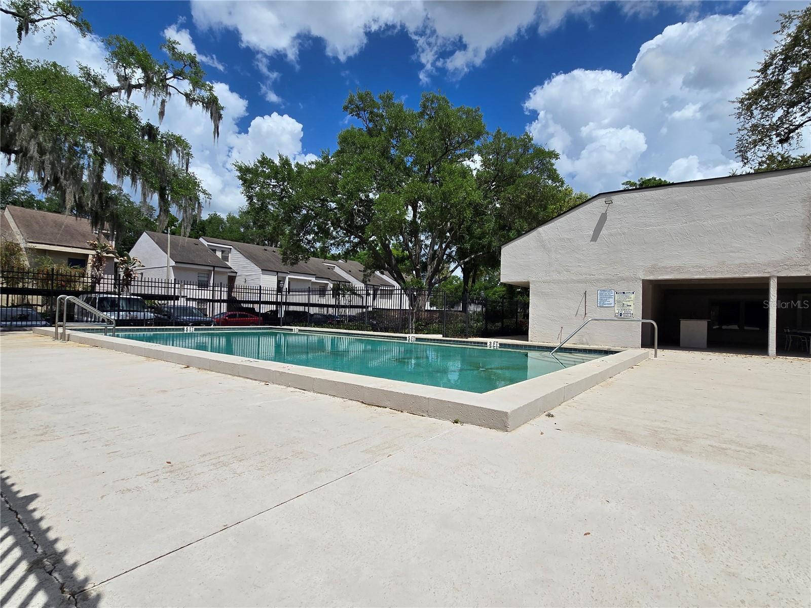 Image 22 of 23 For 7838 Niagara Avenue 305