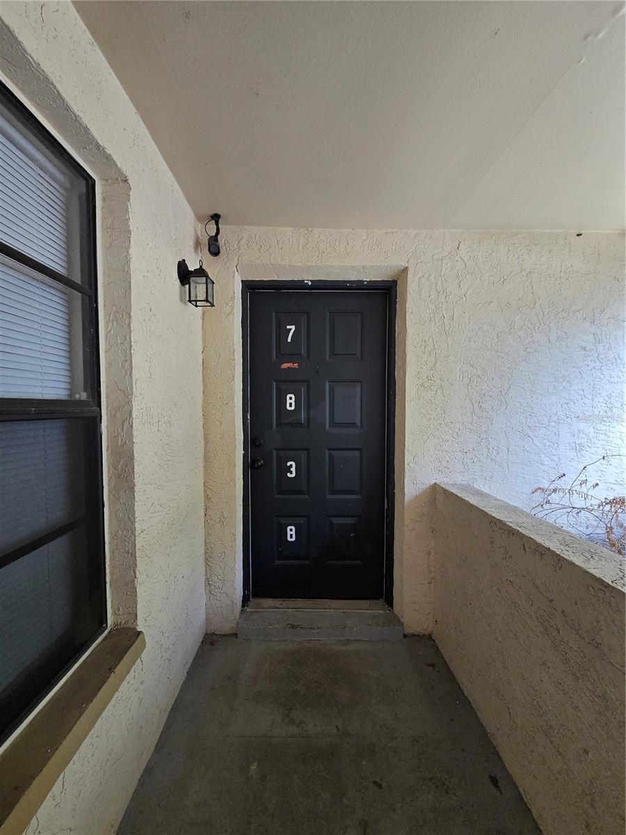 Image 5 of 23 For 7838 Niagara Avenue 305