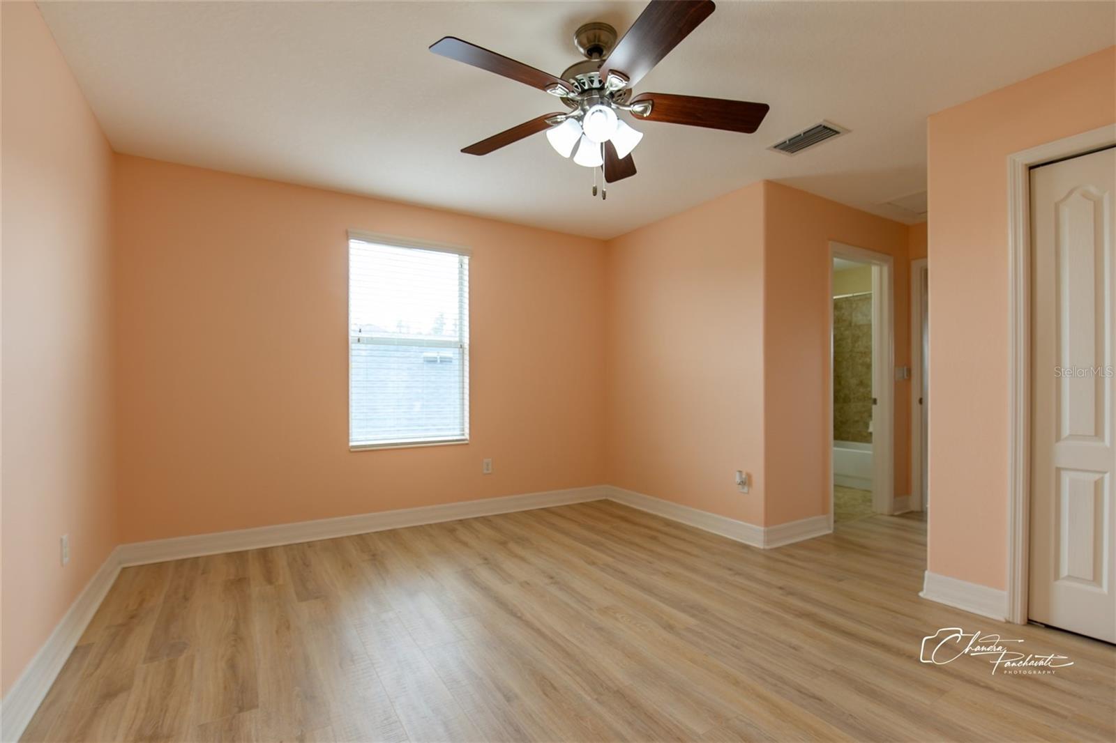 Image 33 of 39 For 19305 Yellow Clover Drive