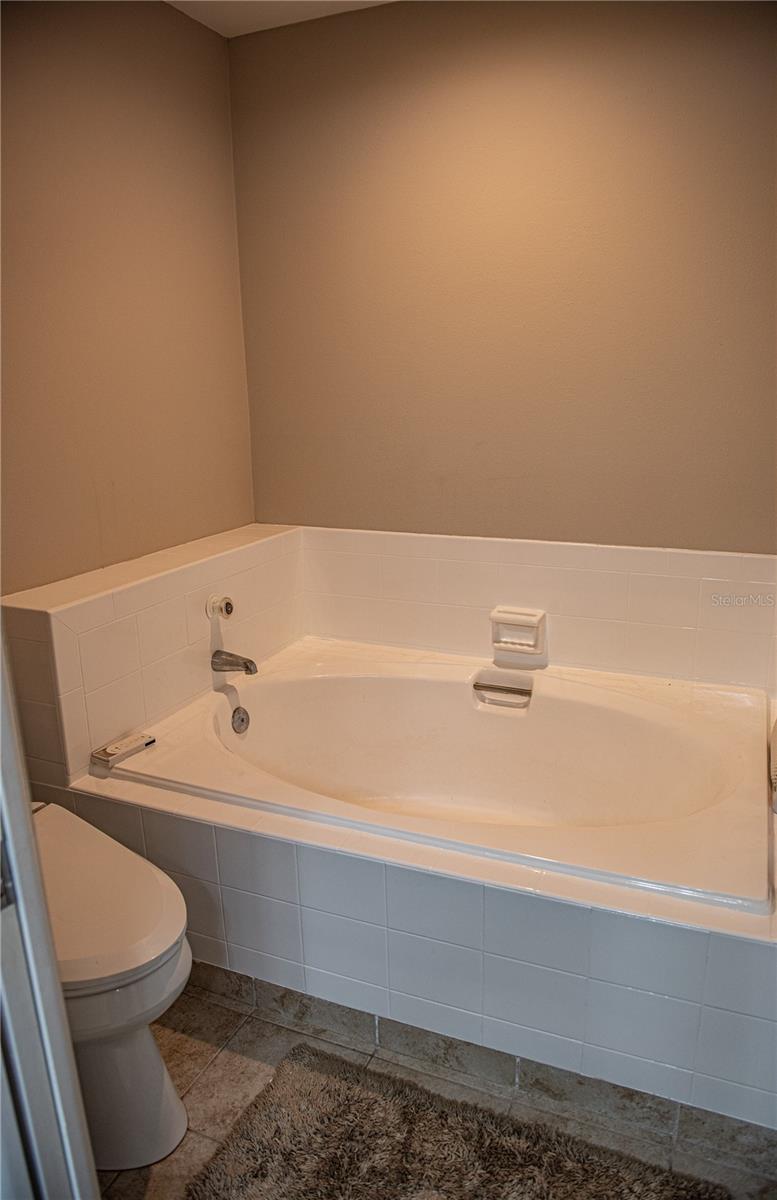 Image 8 of 23 For 2651 Michael Place 307