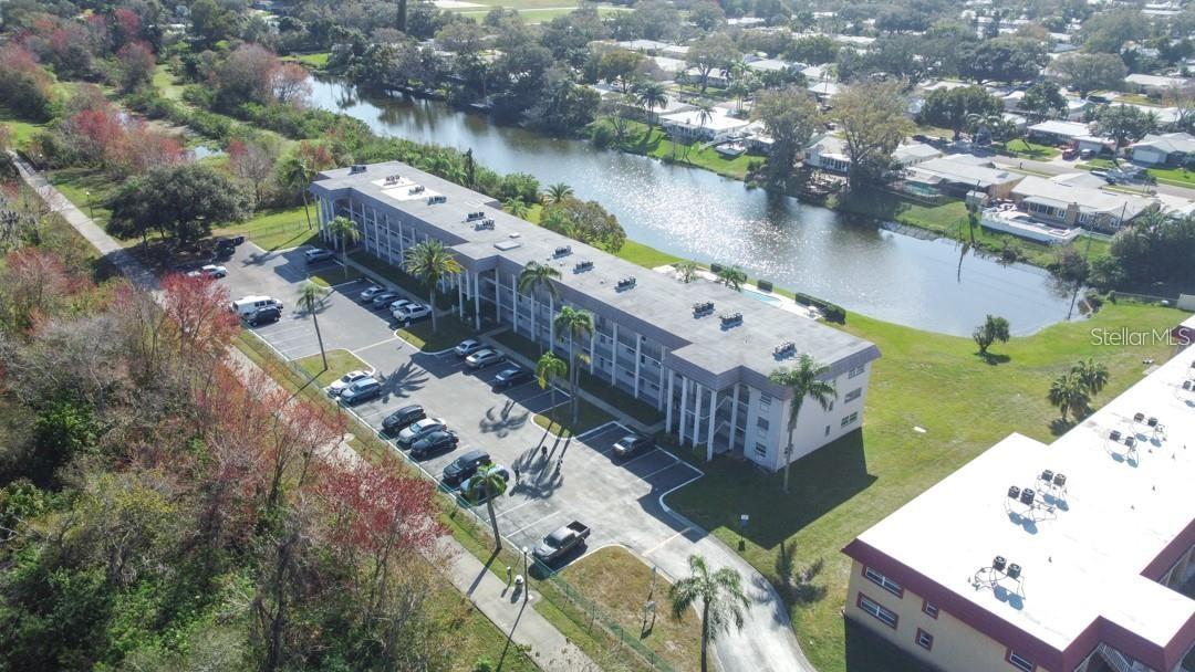 Image 21 of 27 For 1303 Hercules Avenue 19