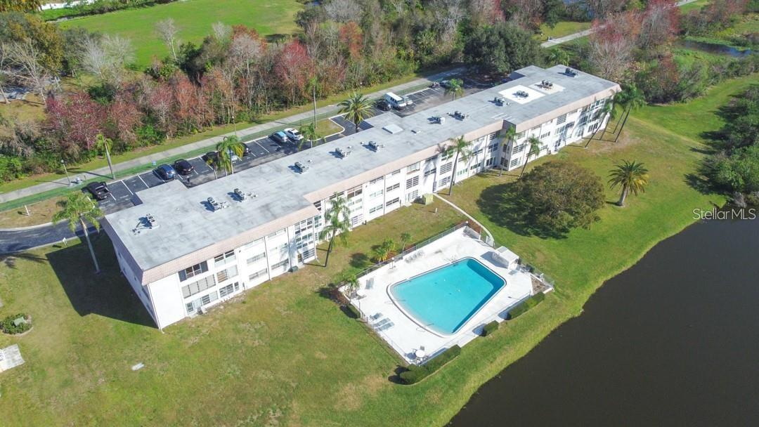 Image 22 of 27 For 1303 Hercules Avenue 19