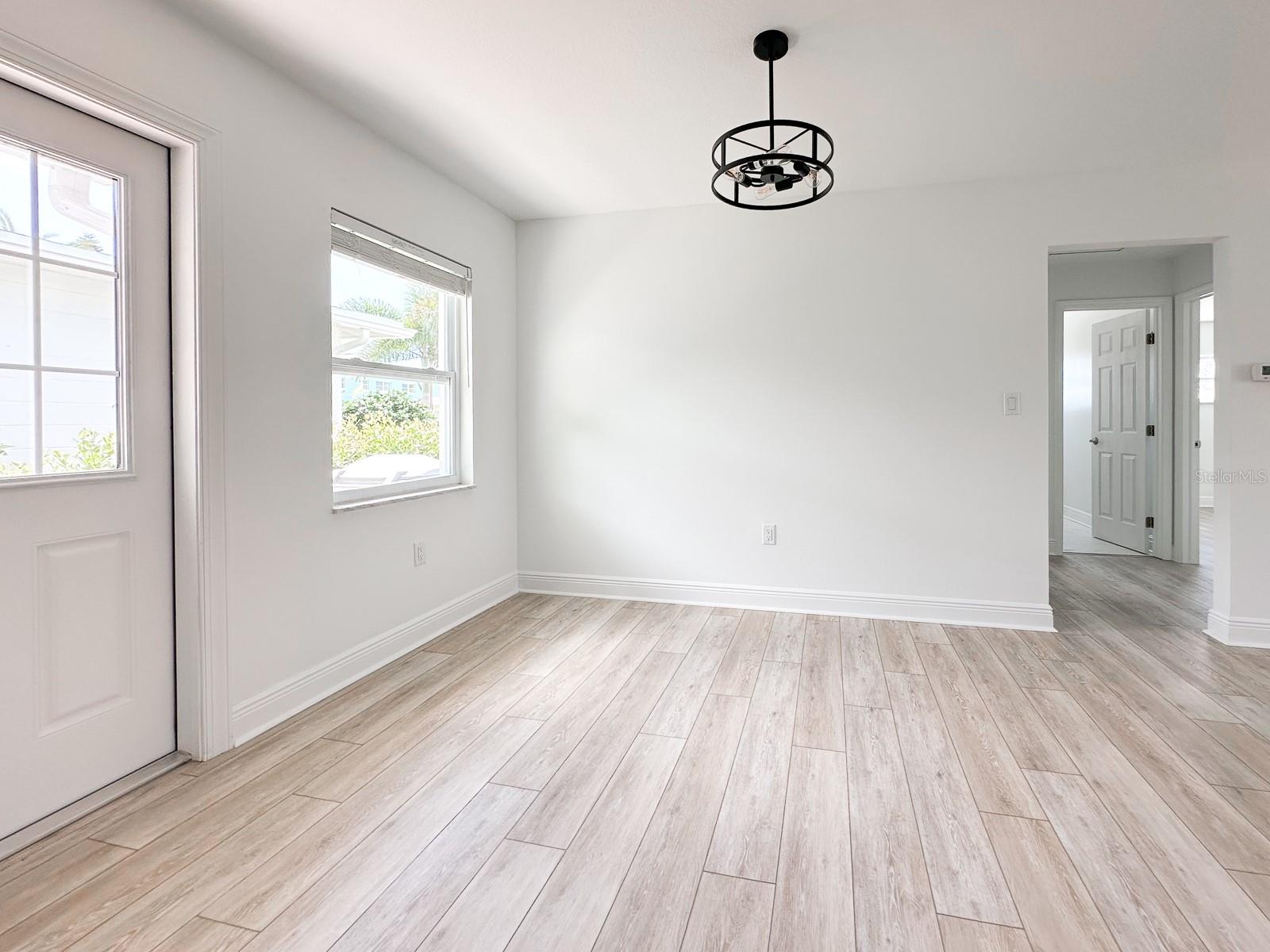 Image 10 of 67 For 11295 1st Street E