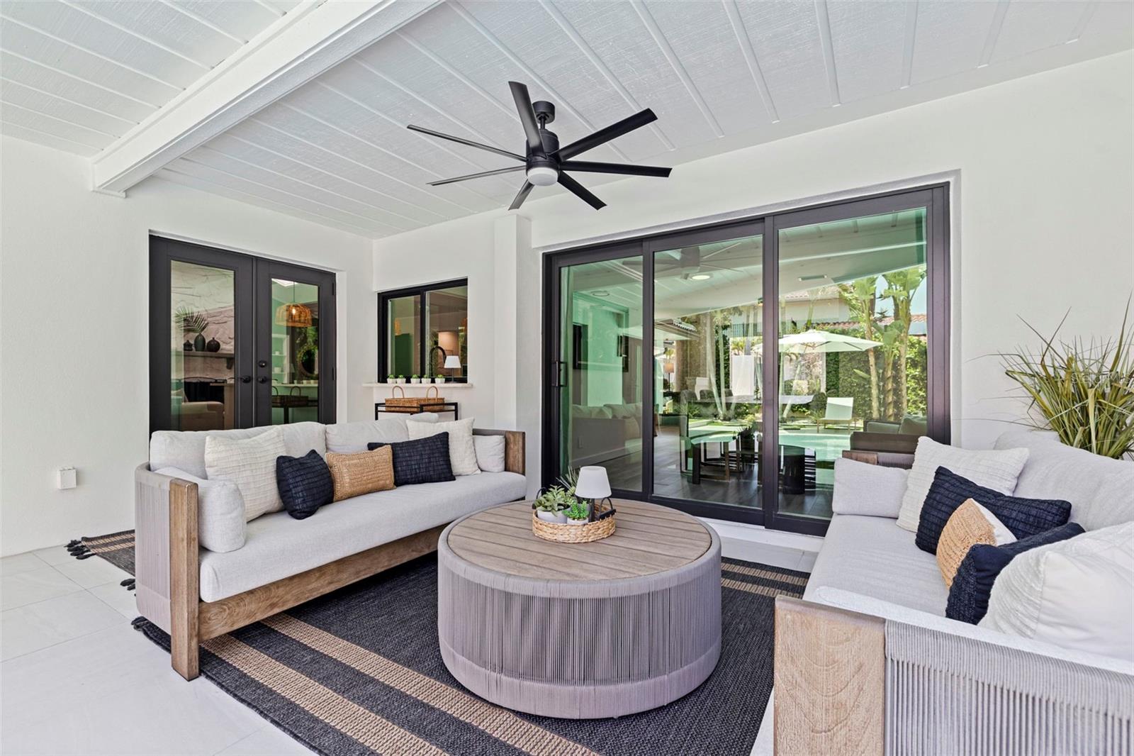 Image 29 of 48 For 7108 Pelican Island Drive