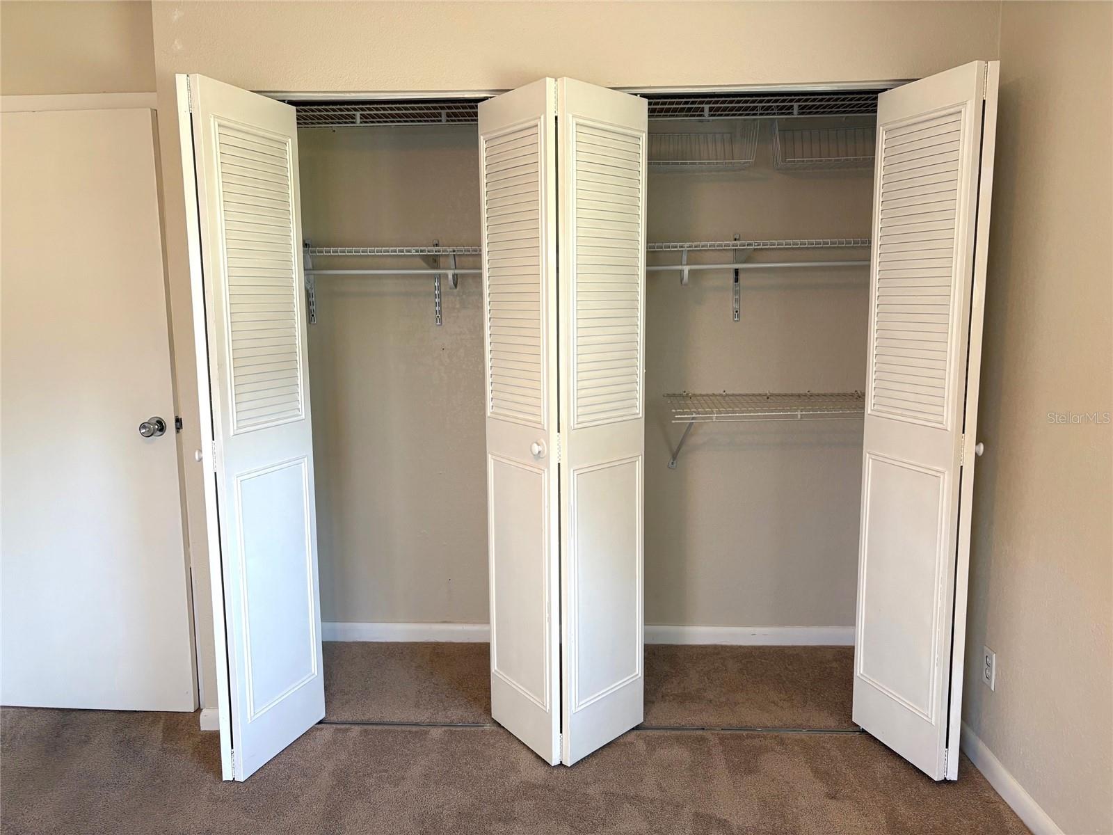 Image 16 of 36 For 2202 Clubhouse Drive 185