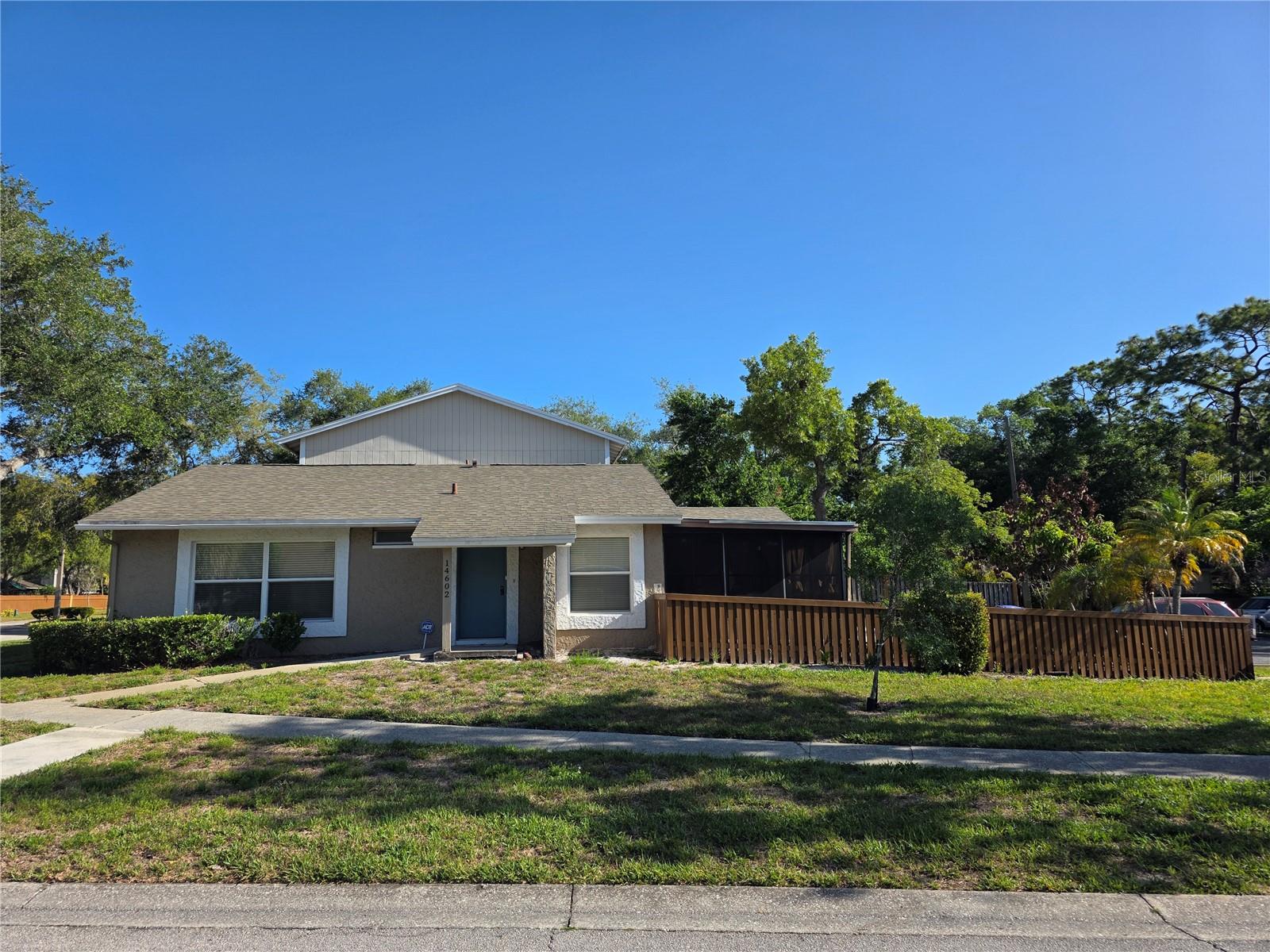 Details for 14602 Pine Glen Circle, LUTZ, FL 33559