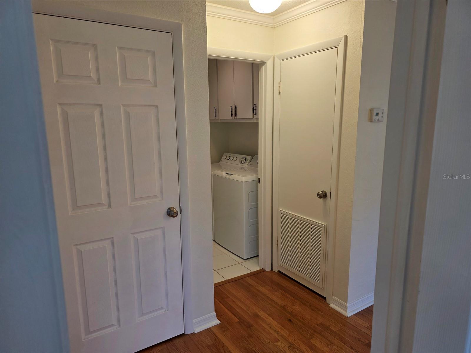 Image 19 of 46 For 14602 Pine Glen Circle