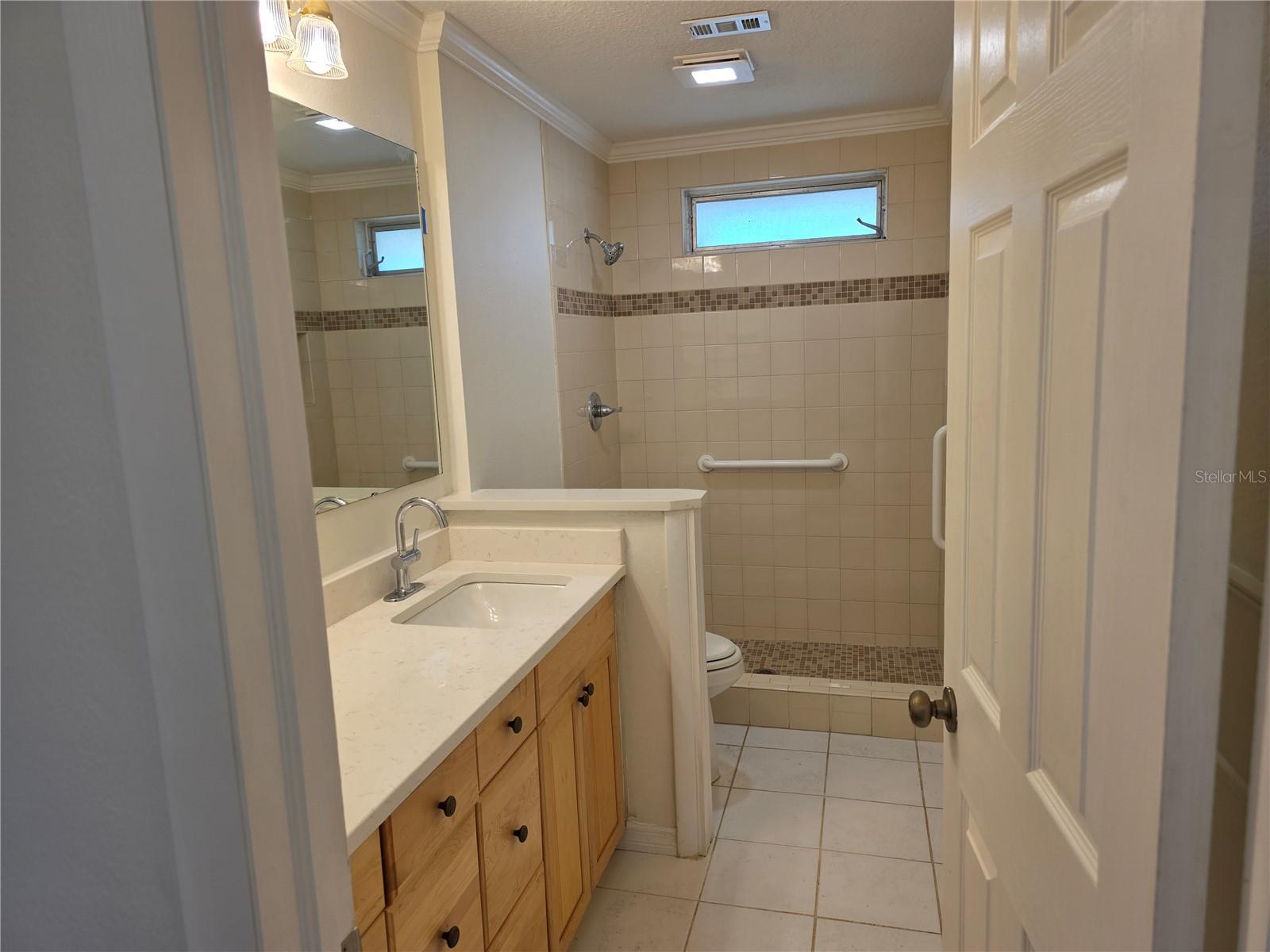 Image 21 of 46 For 14602 Pine Glen Circle