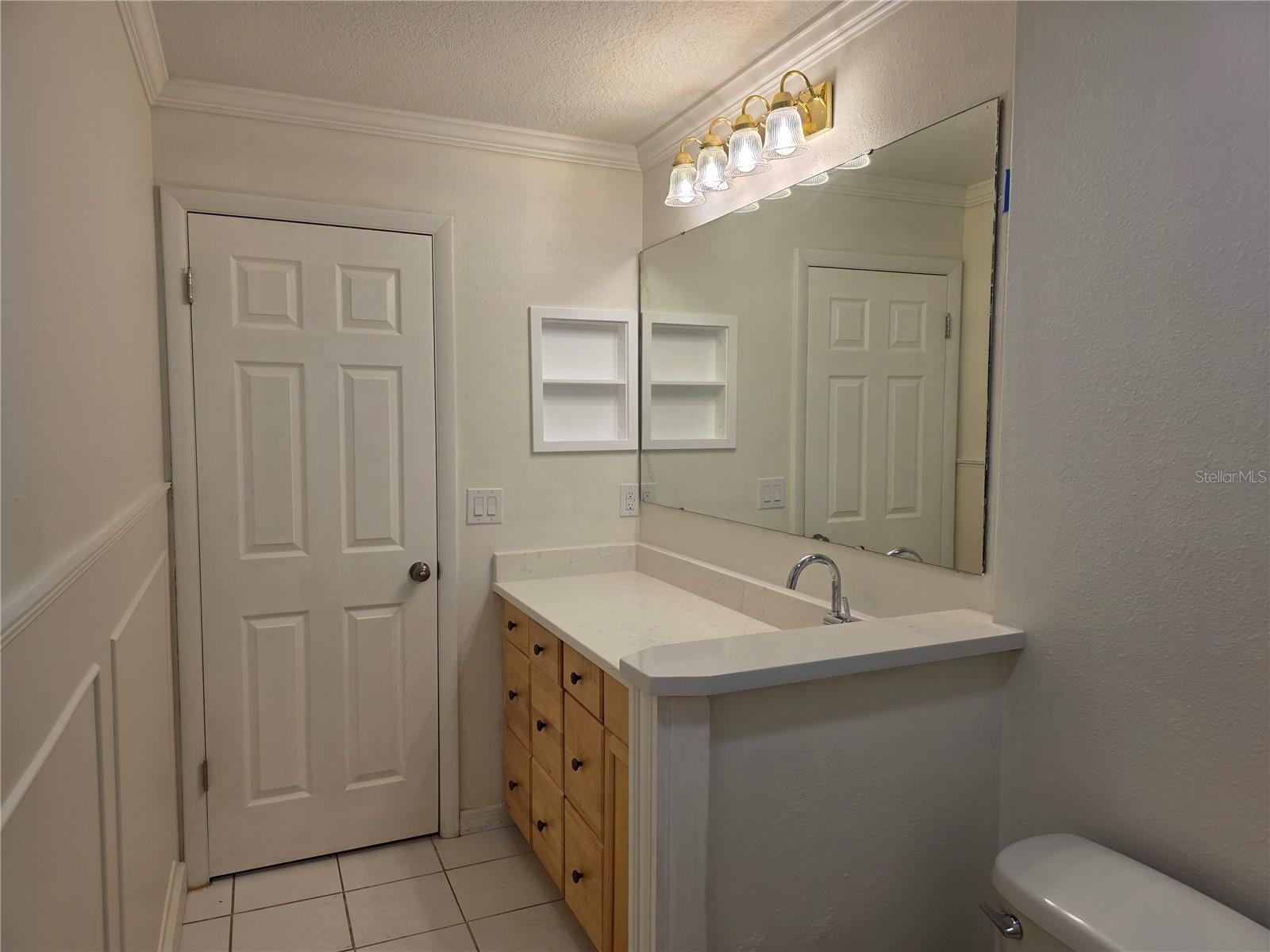 Image 24 of 46 For 14602 Pine Glen Circle