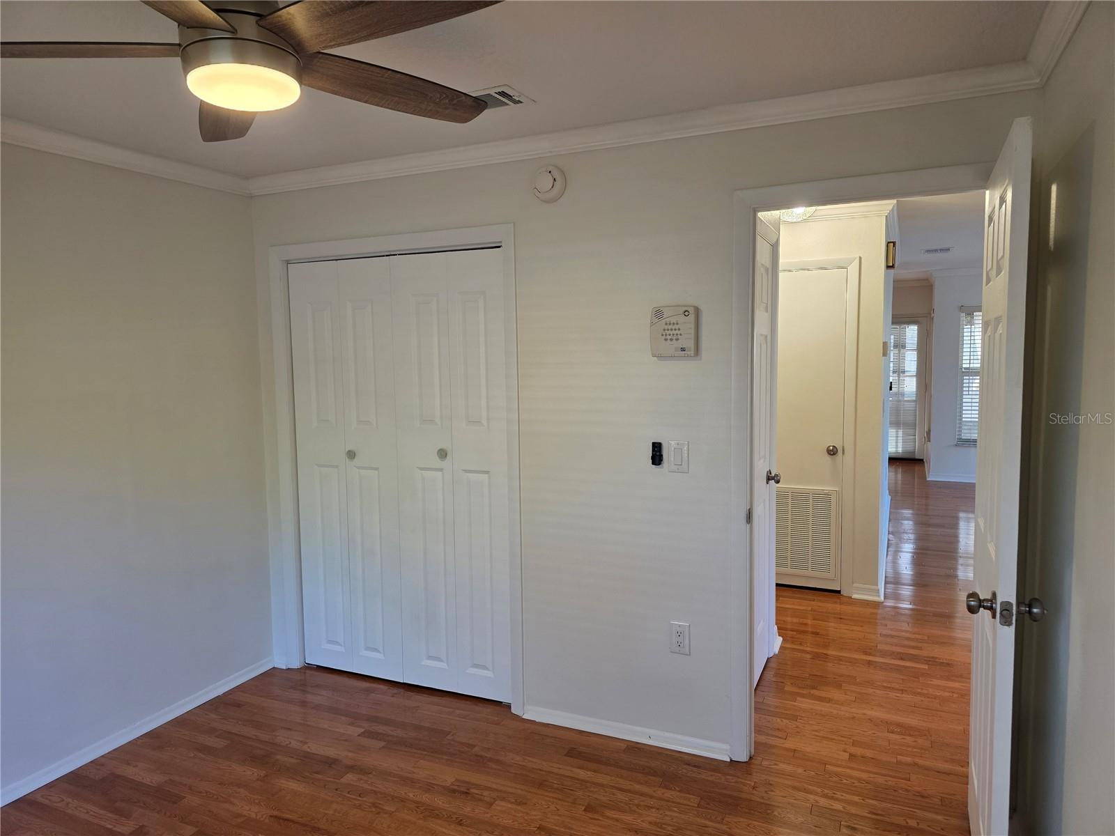 Image 26 of 46 For 14602 Pine Glen Circle