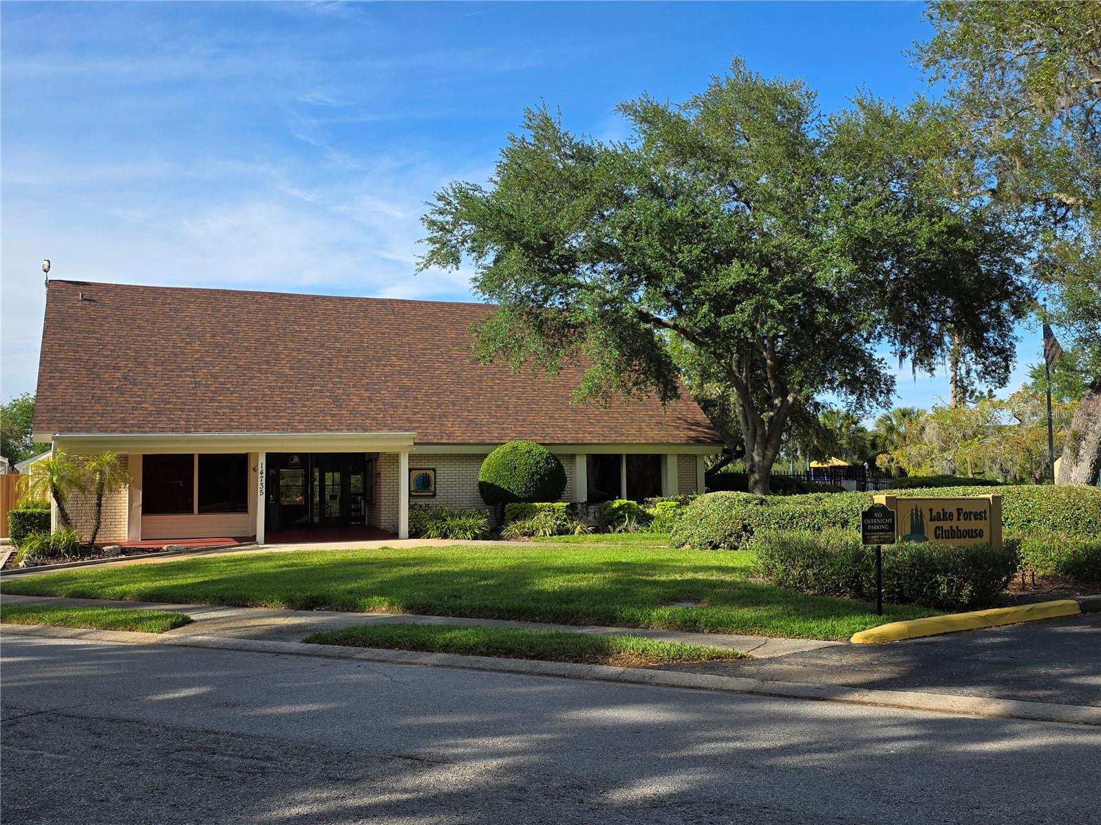 Image 34 of 46 For 14602 Pine Glen Circle