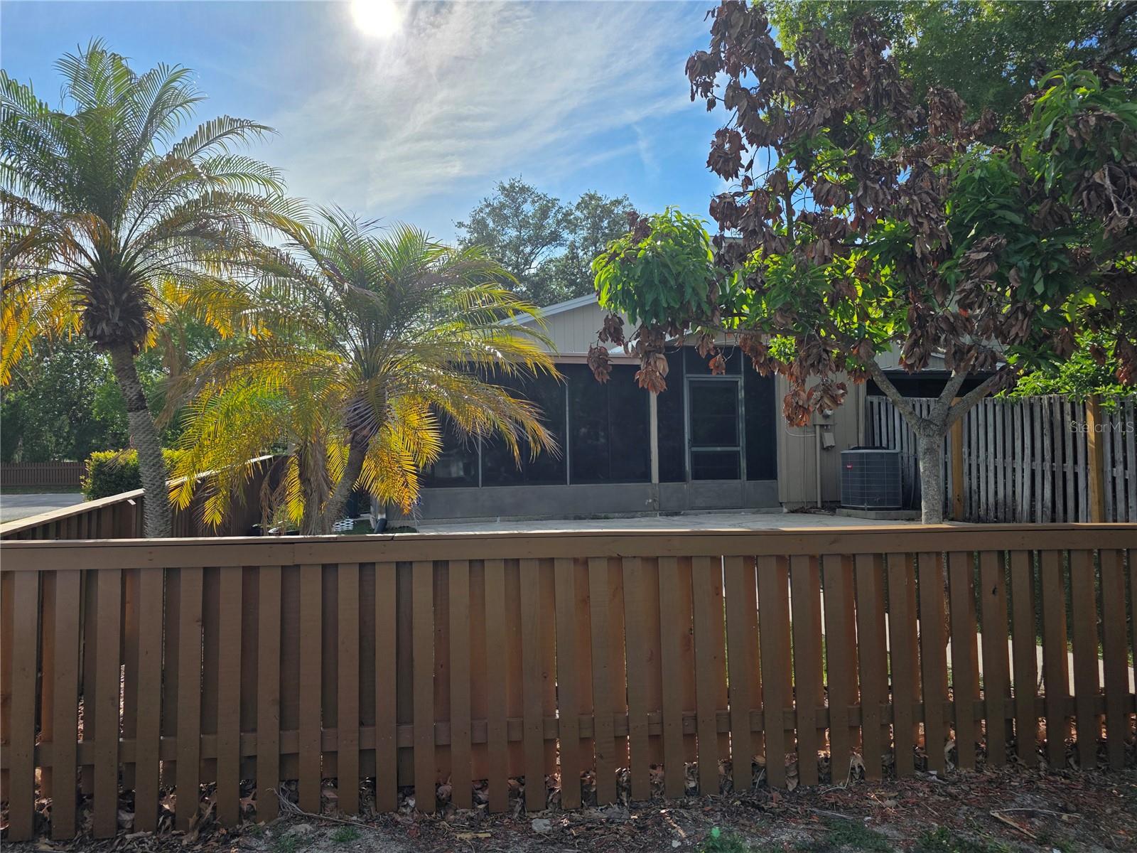 Image 6 of 46 For 14602 Pine Glen Circle