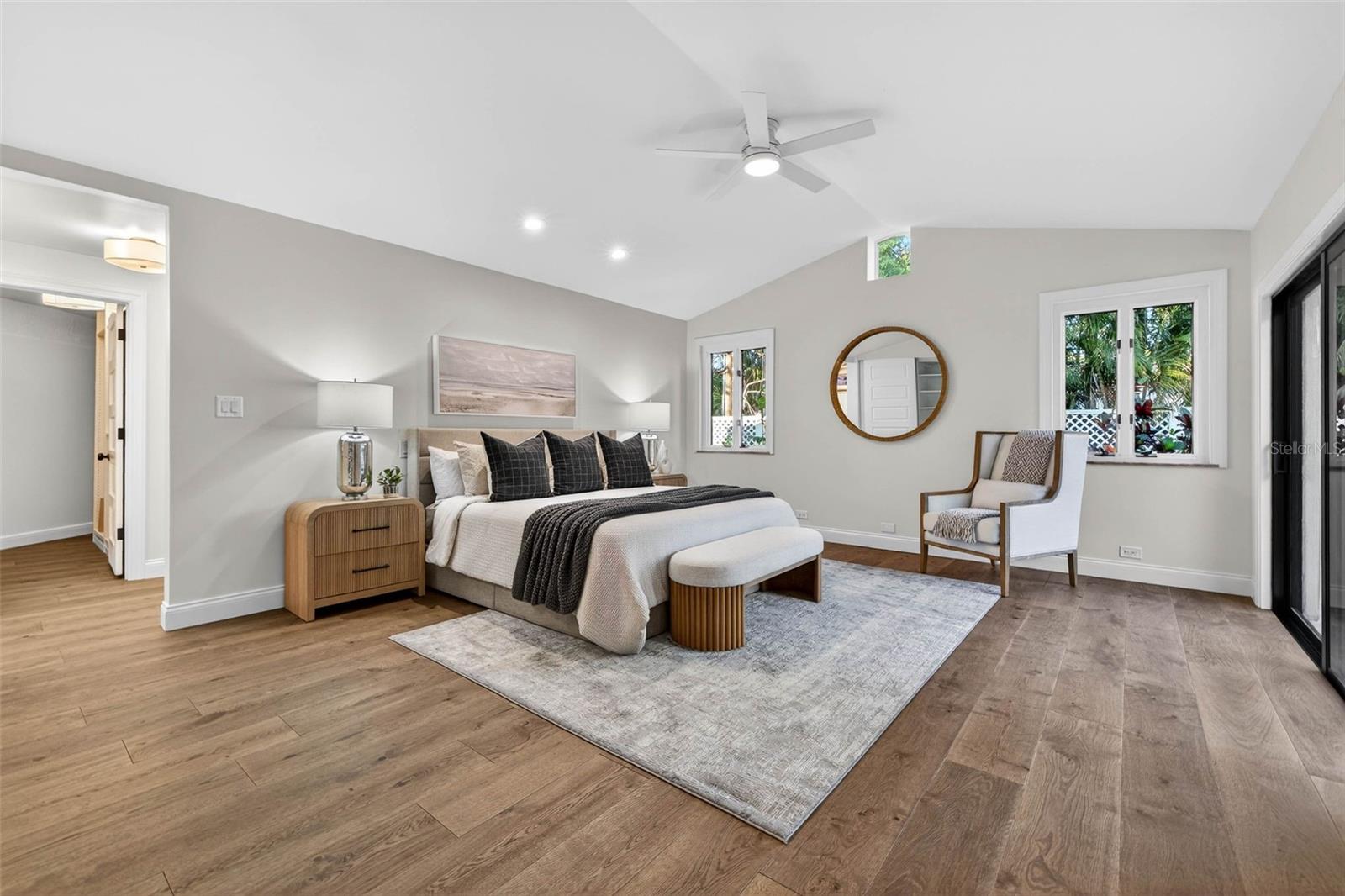 Image 30 of 79 For 1222 Brightwaters Boulevard Ne